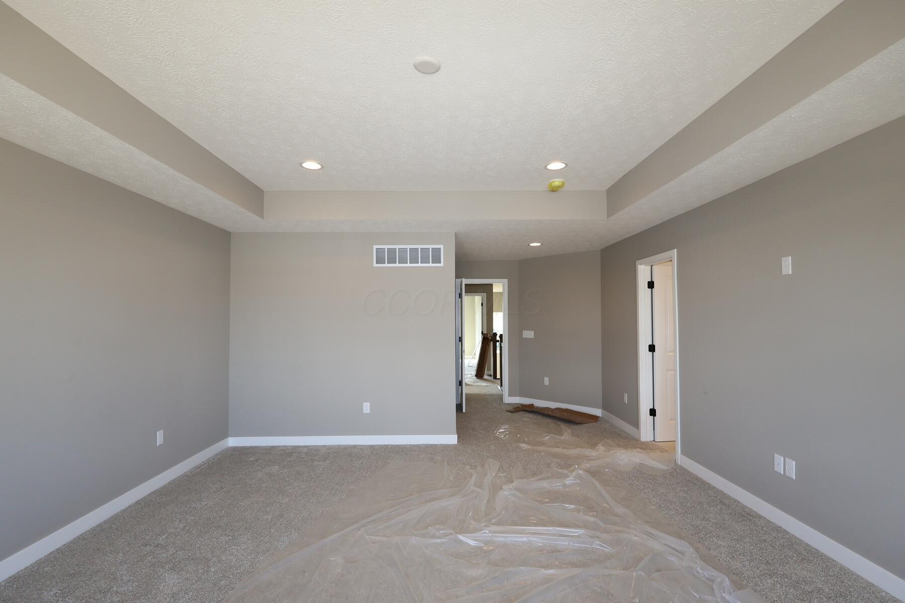 11781 Red Cedar Street Property Photo 16