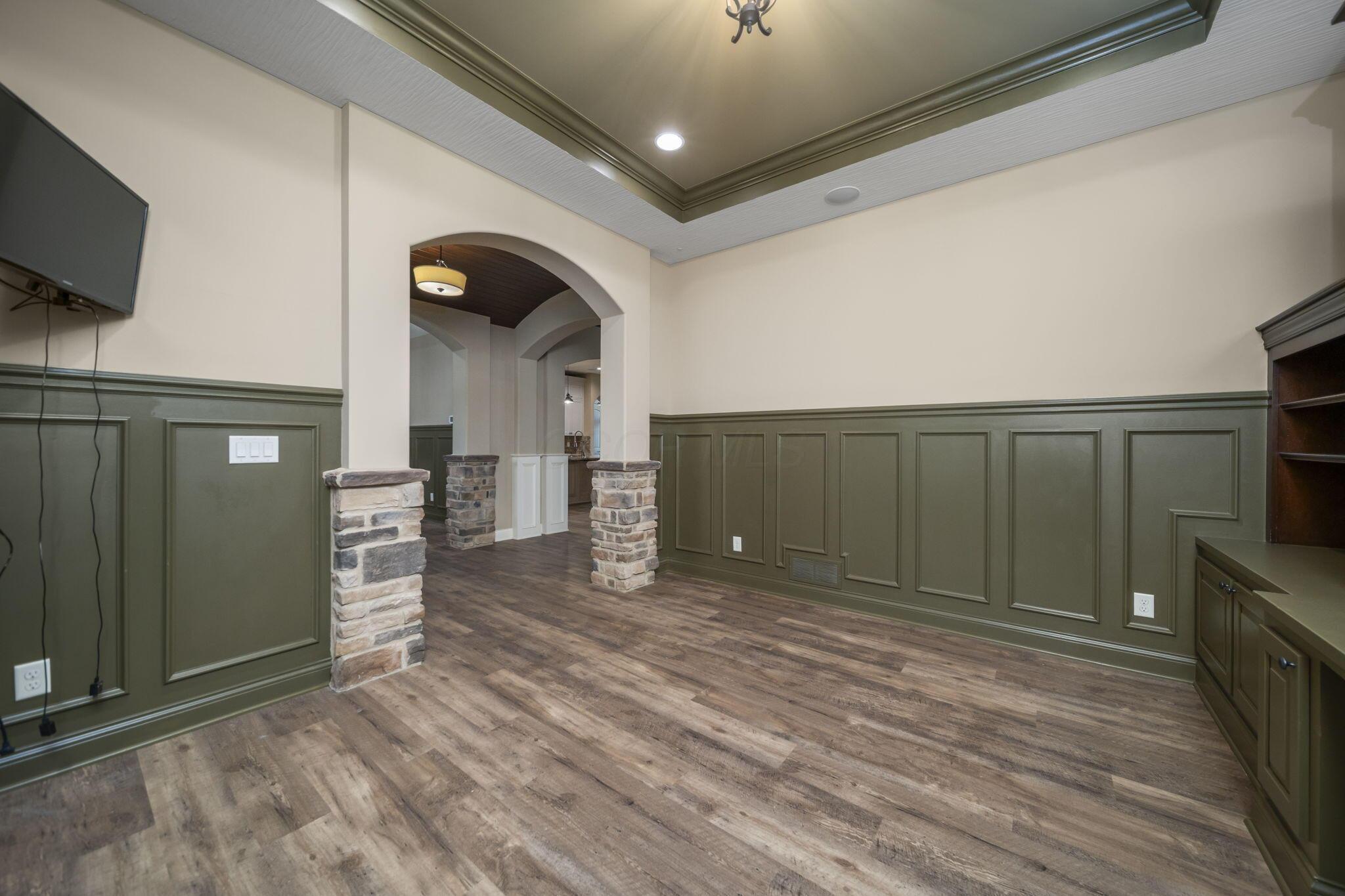 10430 Pagoda Way Property Photo 16