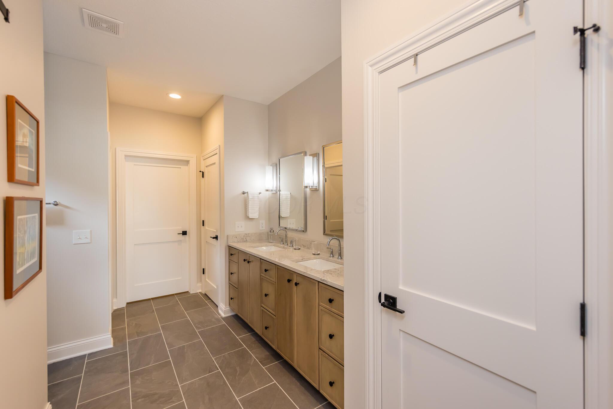 10663 Clare Way Property Photo 27