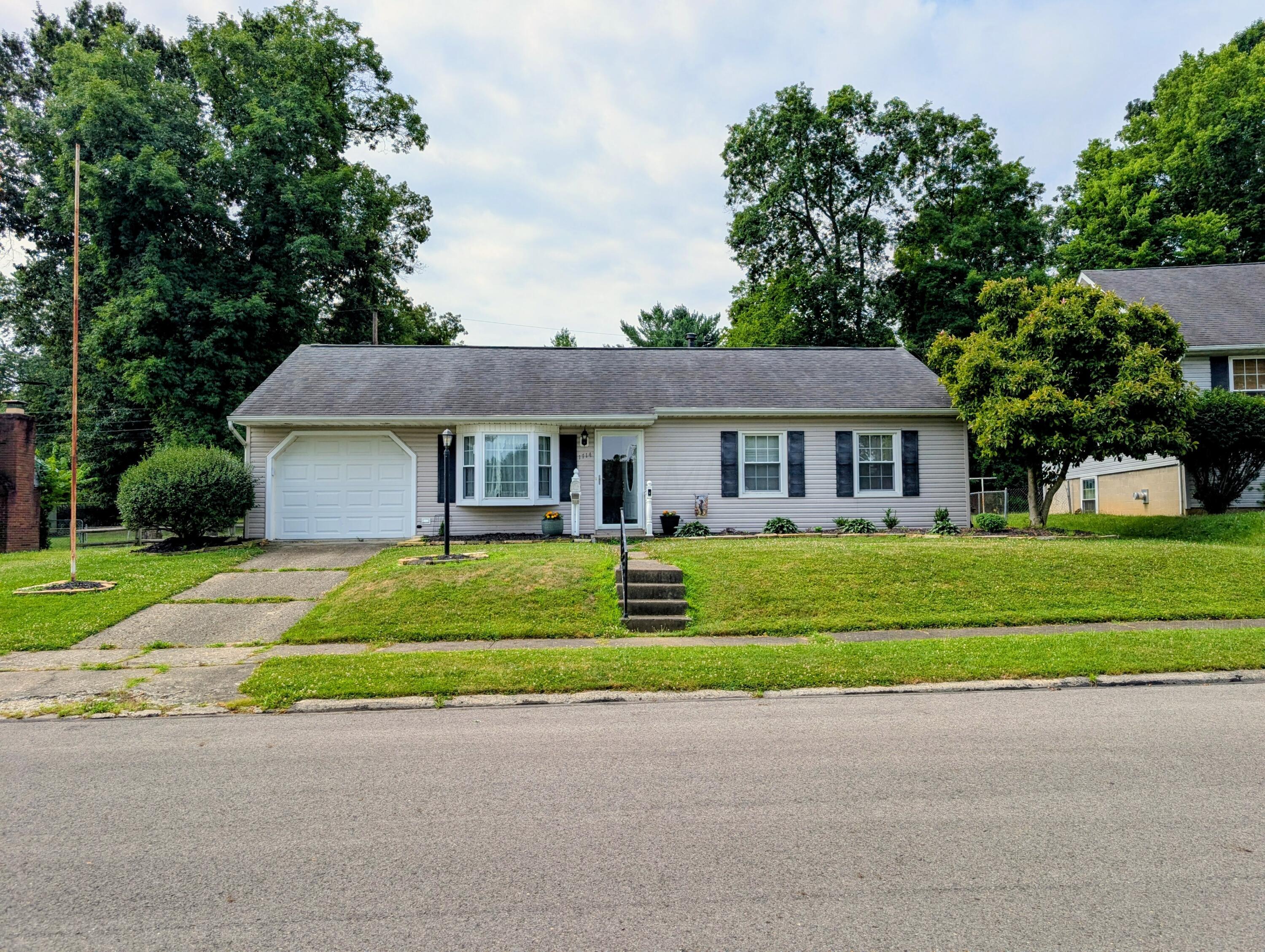 1714 Carl Drive Property Photo 1