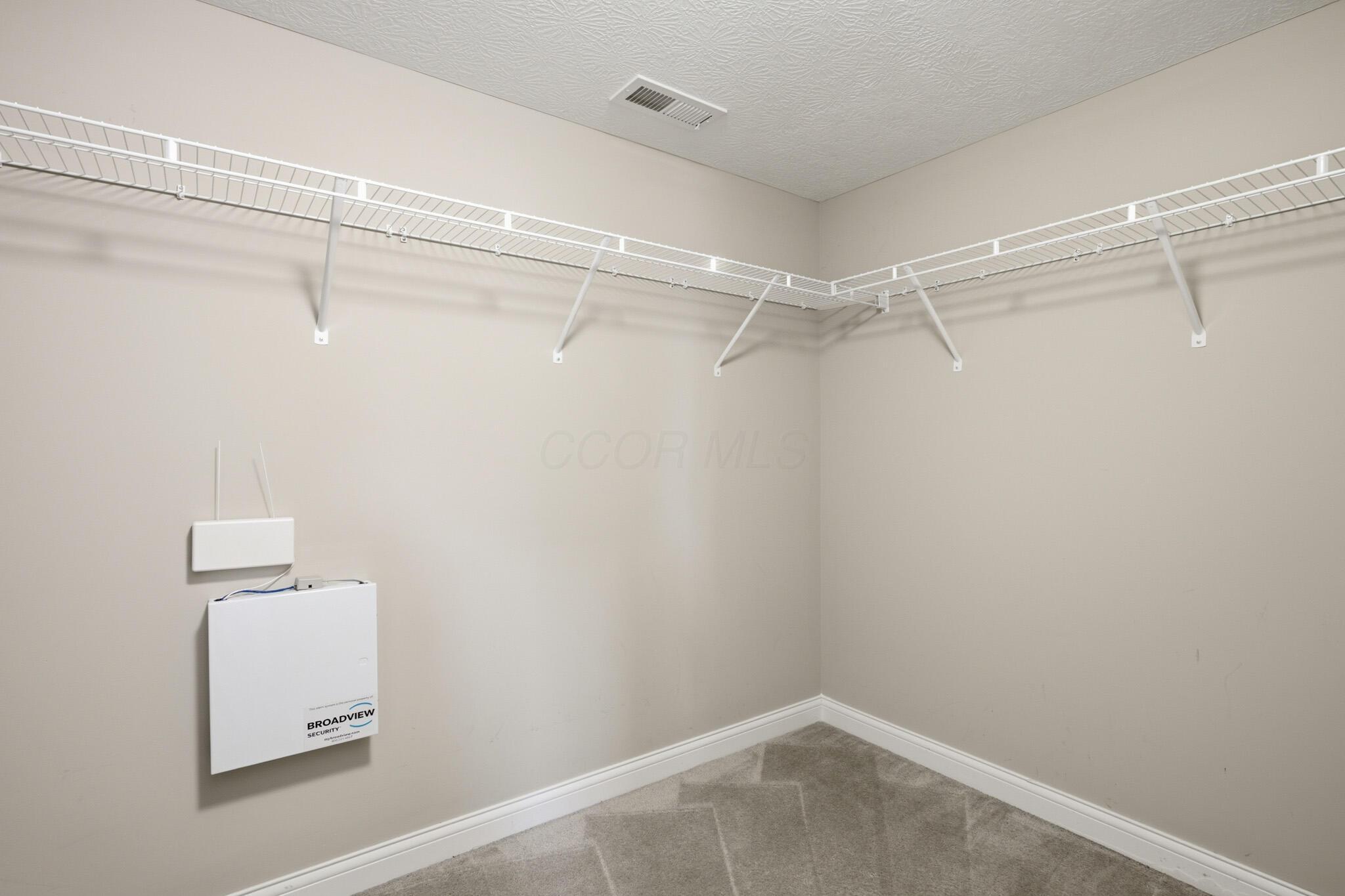 6810 John Drive Property Photo 21