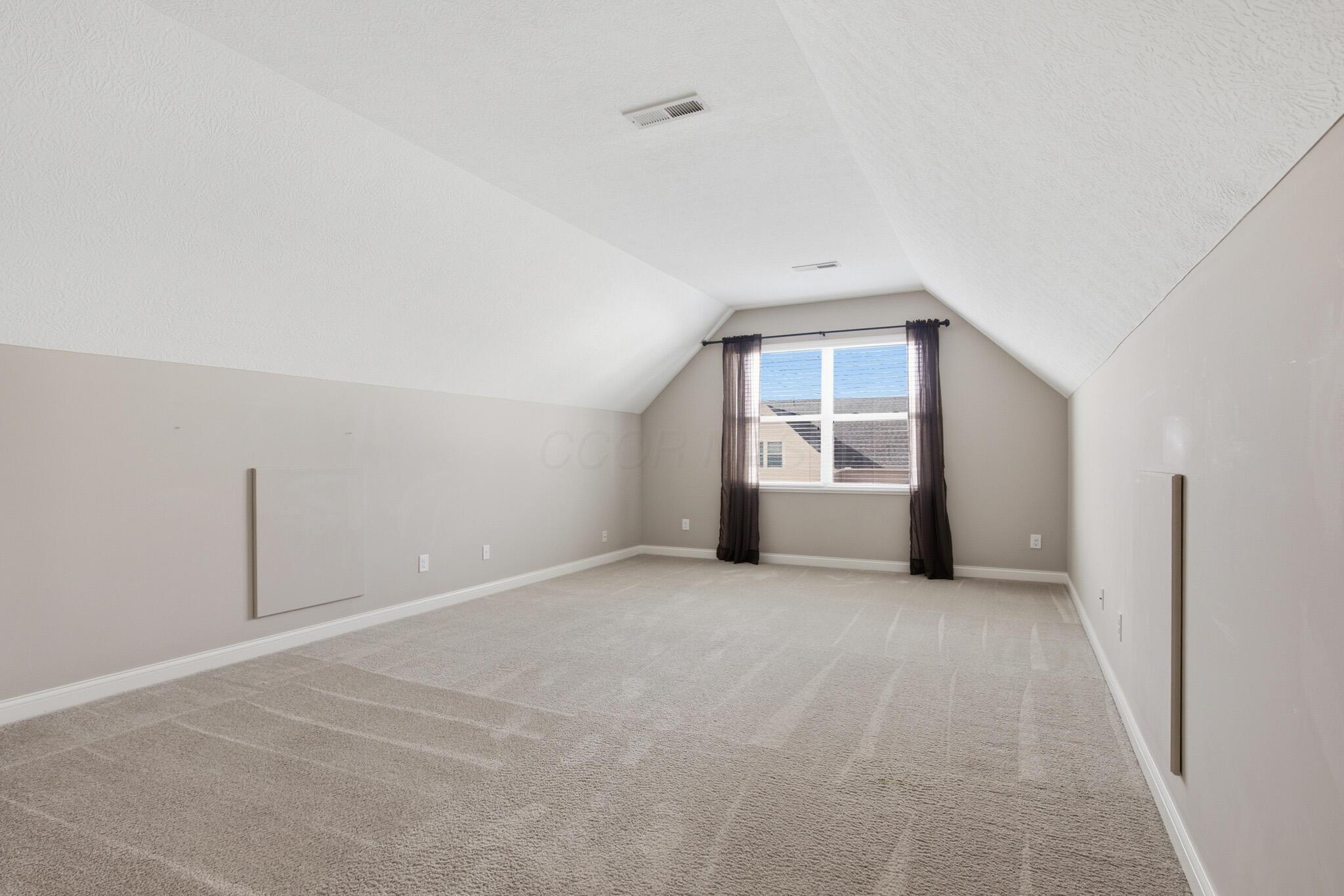 6810 John Drive Property Photo 28