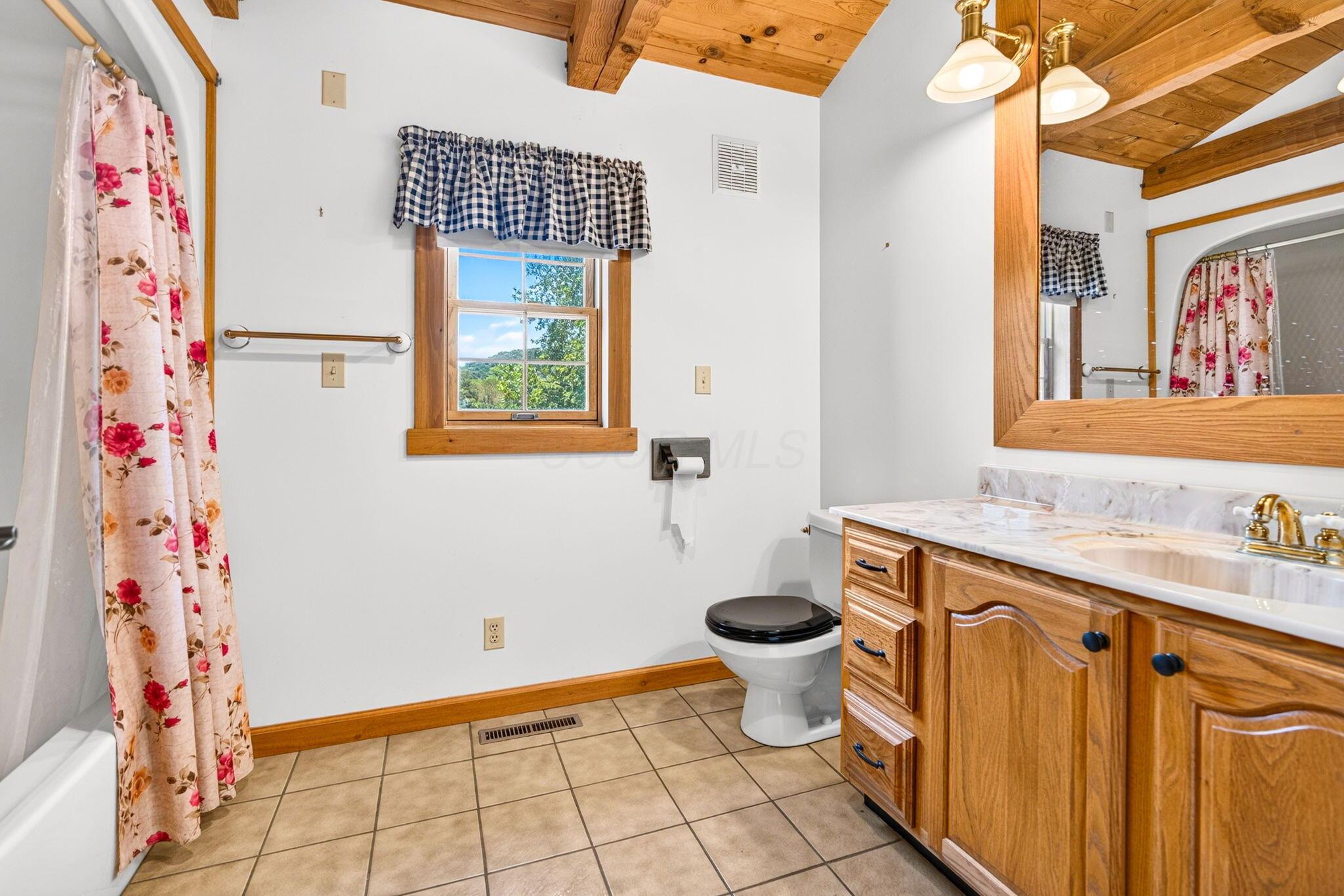 620 Oak Lane Property Photo 41