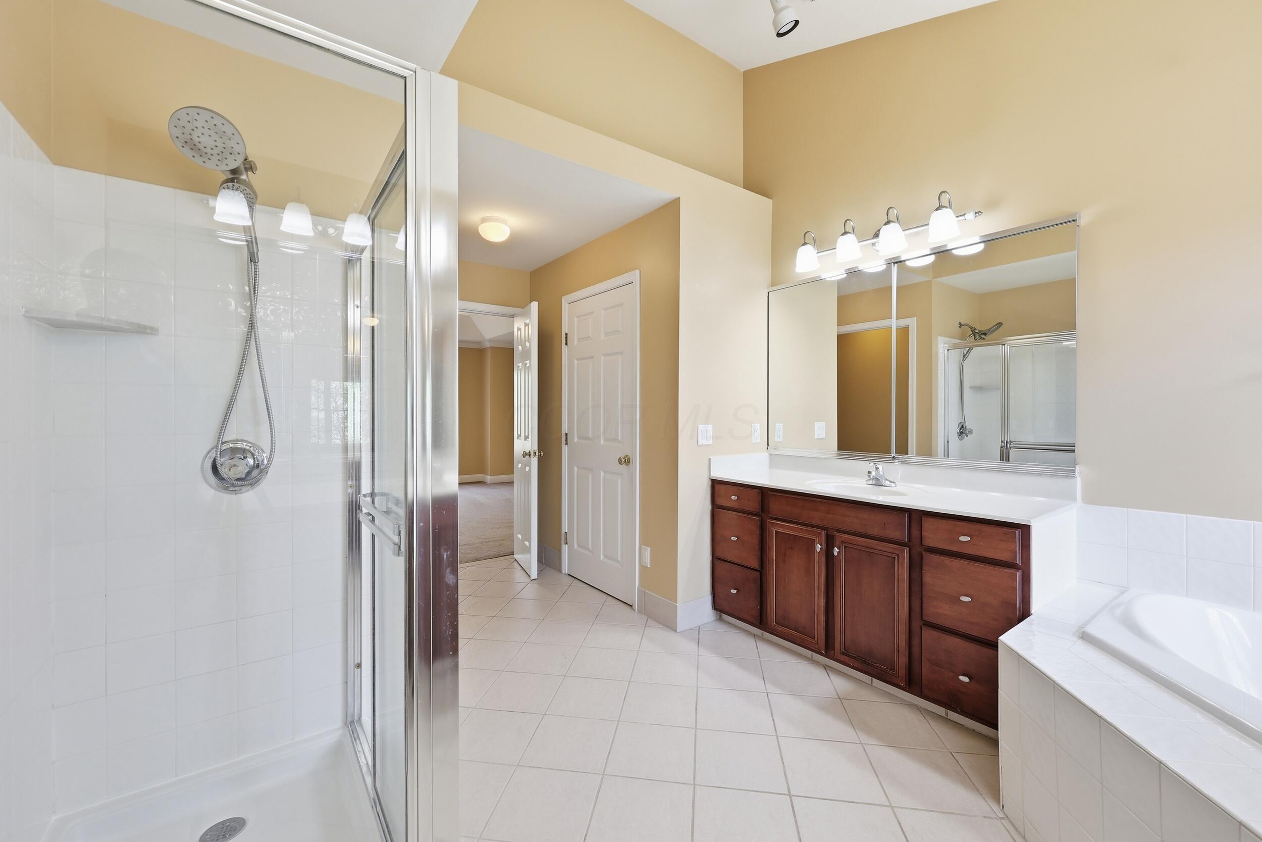 4823 Vista Ridge Drive Property Photo 36