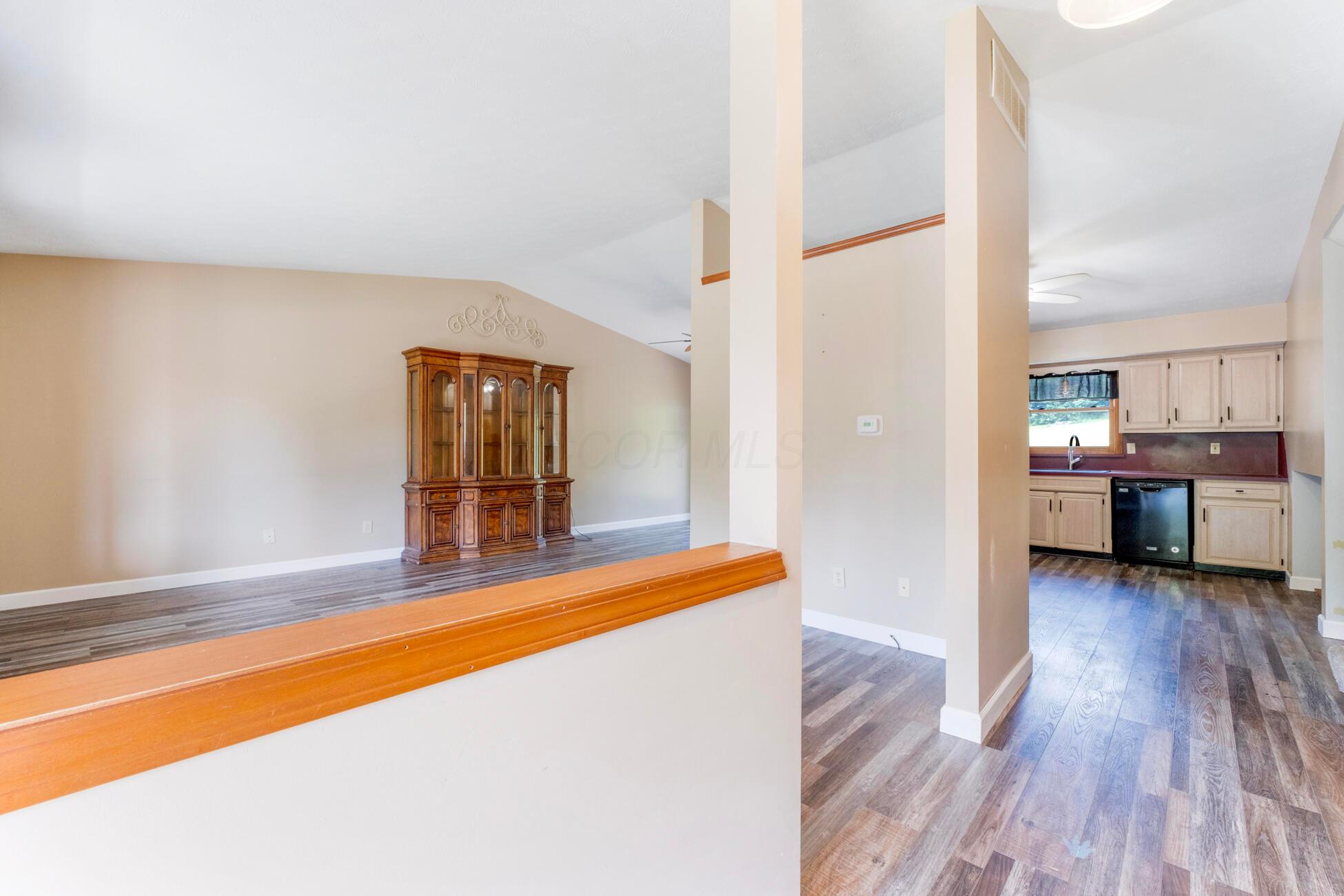 746 Spring Falls Avenue Property Photo 13