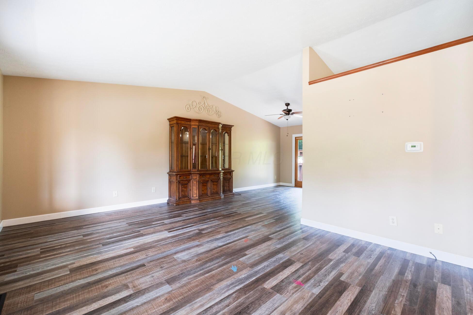 746 Spring Falls Avenue Property Photo 14