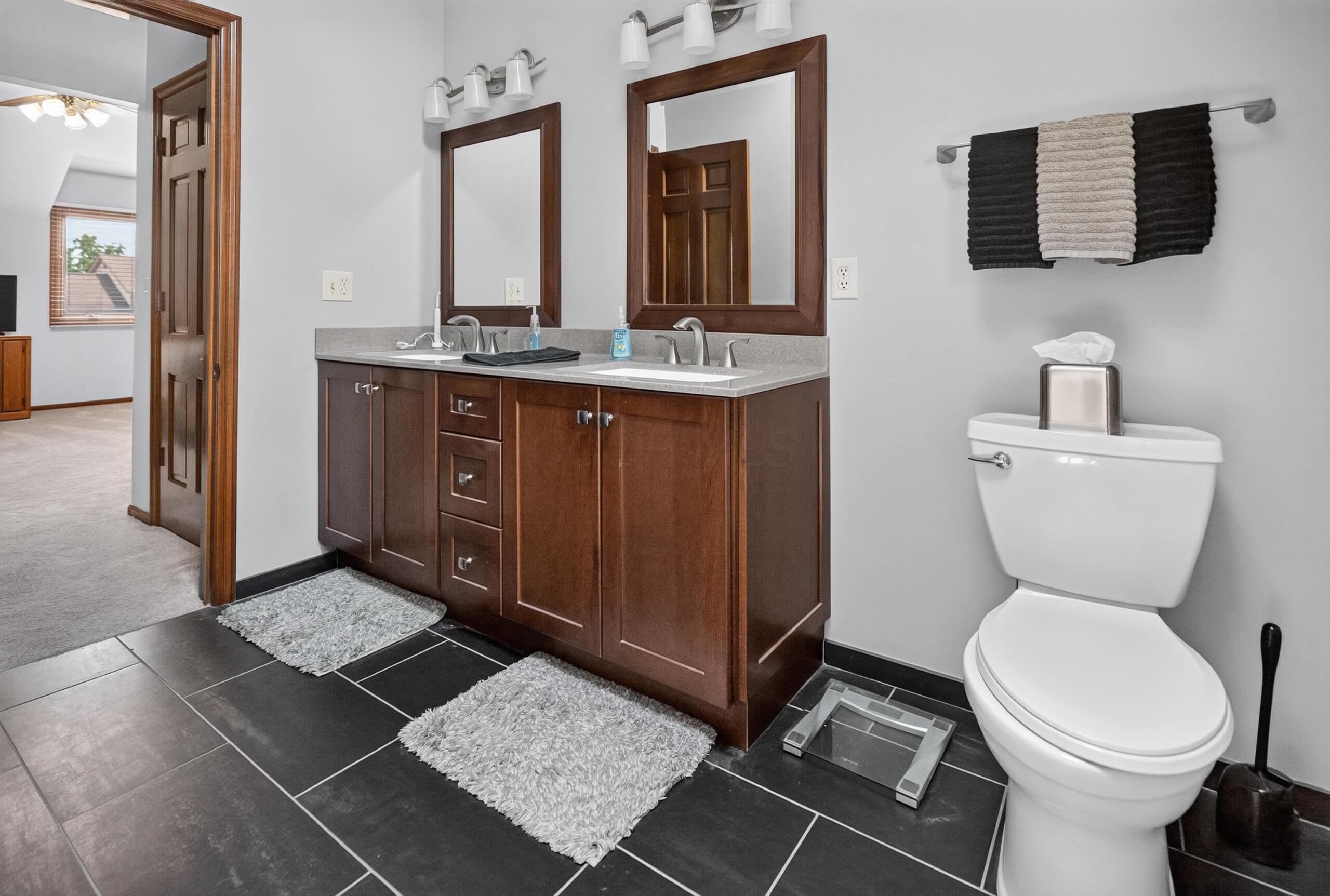 4559 Hunting Creek Drive Property Photo 31