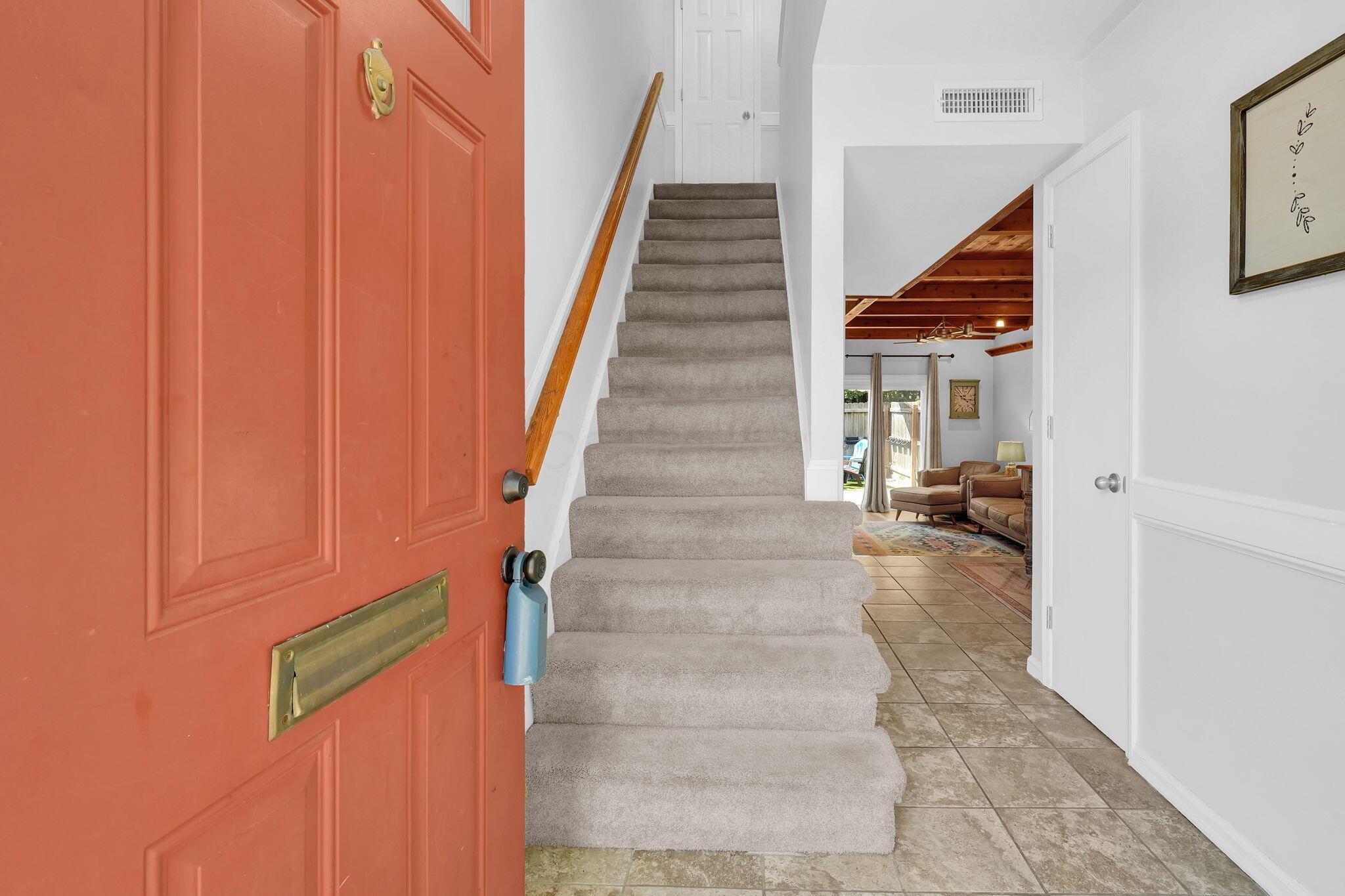 2795 Chateau Circle, 50 Property Photo 5
