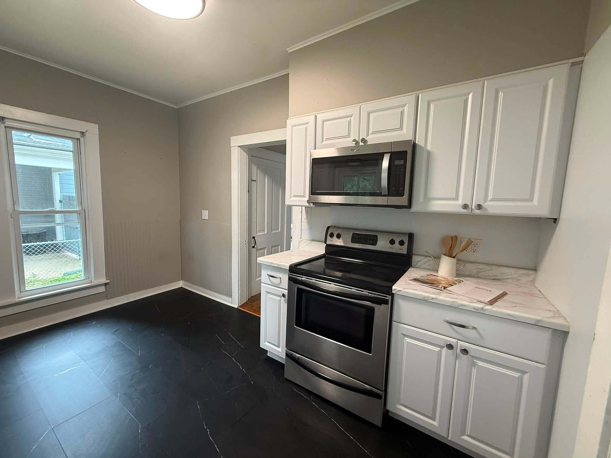 508 E Vine Street Property Photo 9