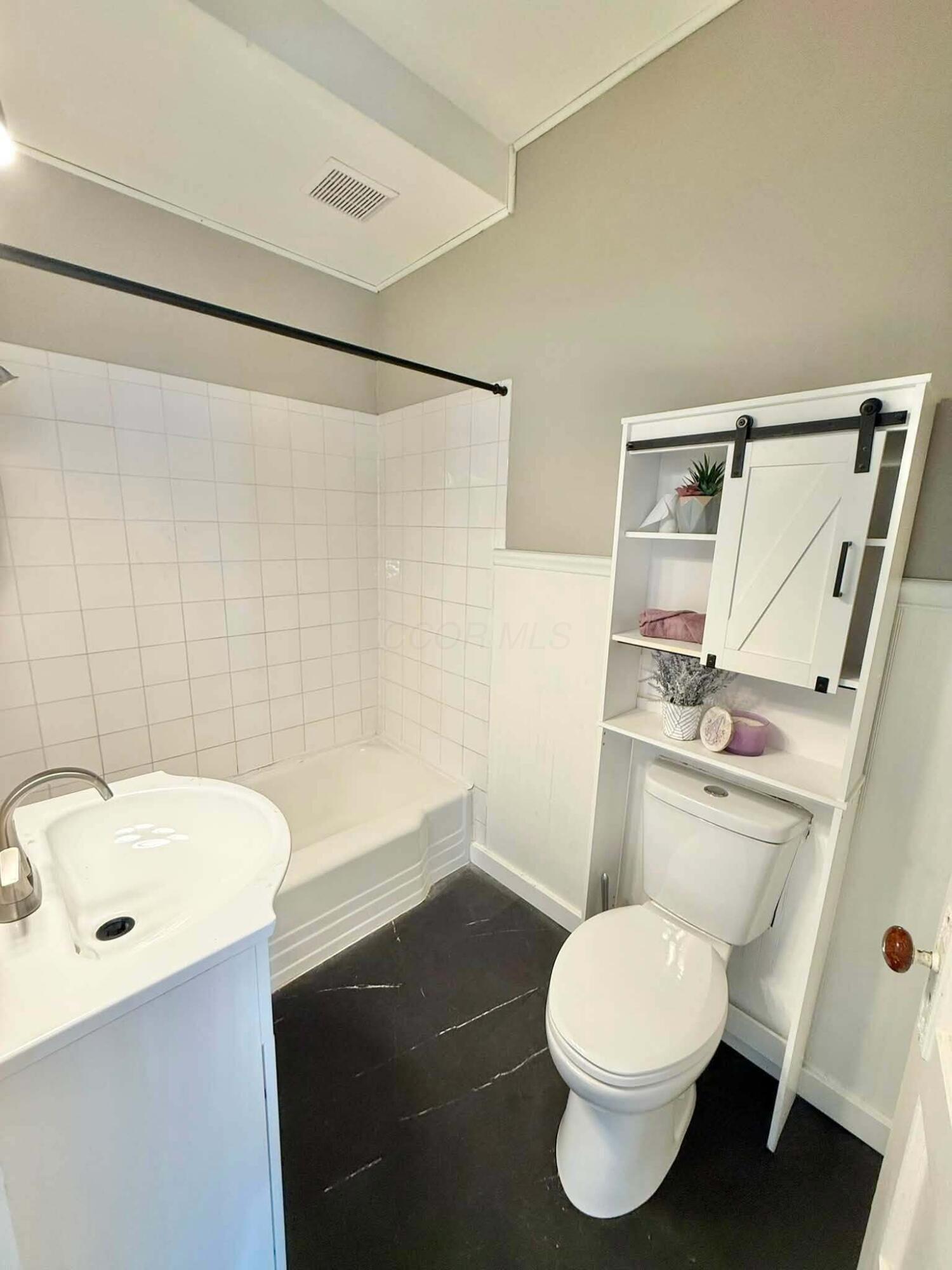 508 E Vine Street Property Photo 10