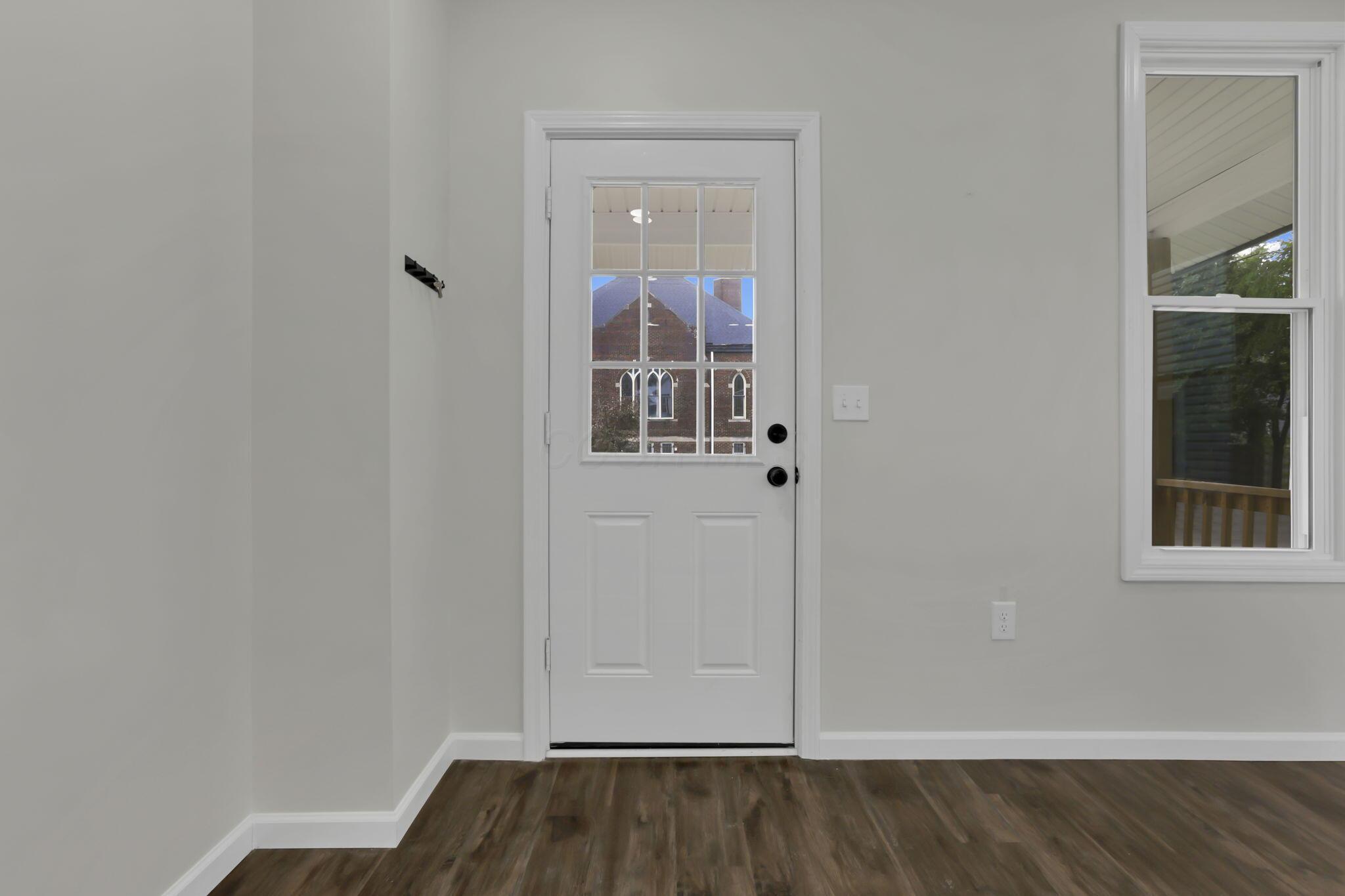 180 E Morrill Avenue Property Photo 6