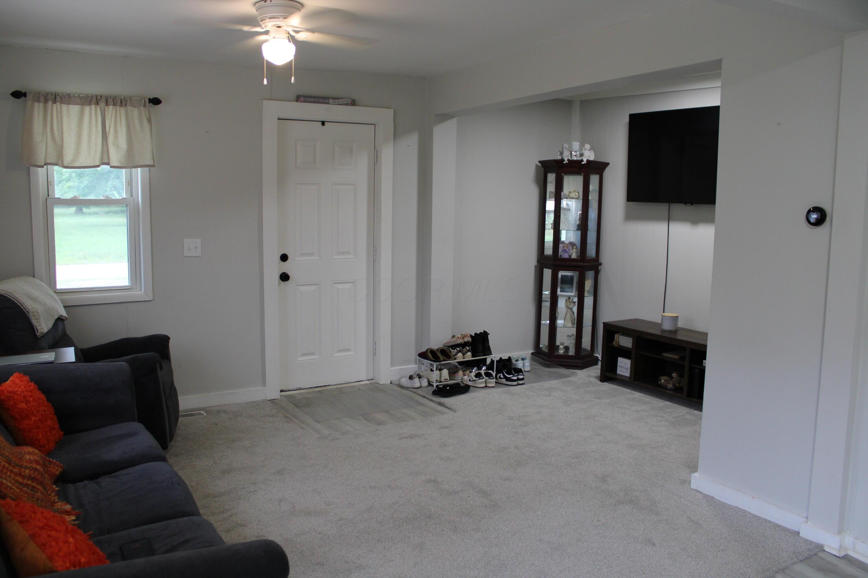 576 Willow Street Property Photo 7