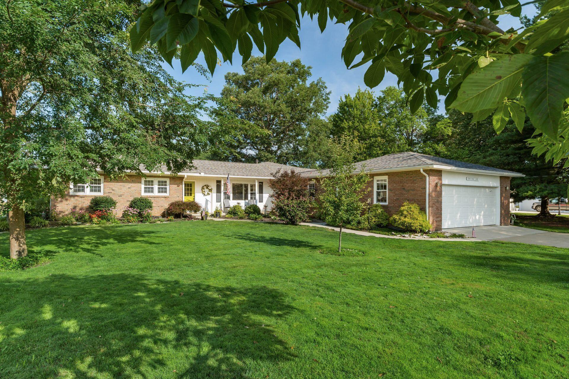 39 Oak Drive Property Photo 1