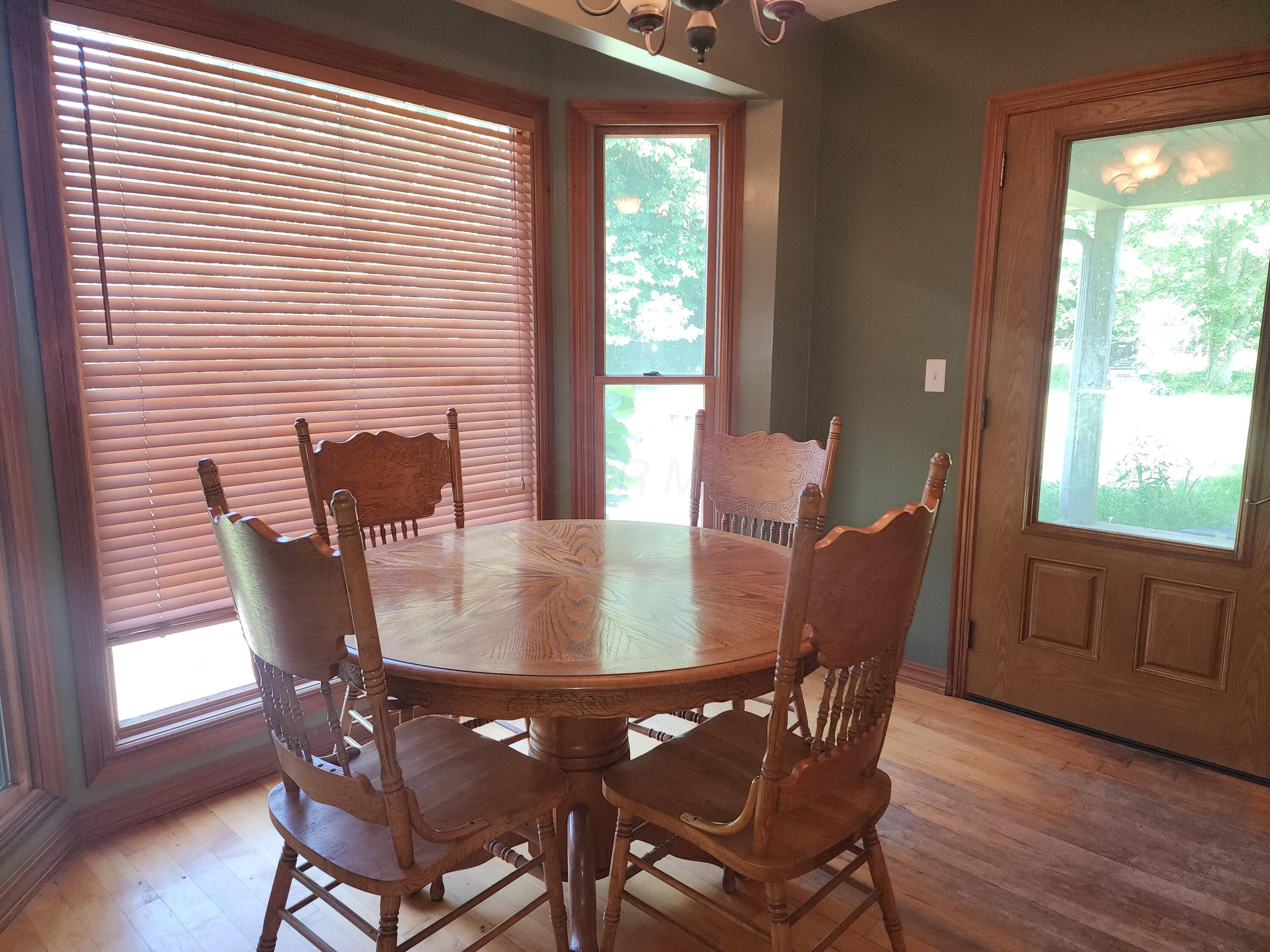 1305 County Road 5 N Property Photo 27