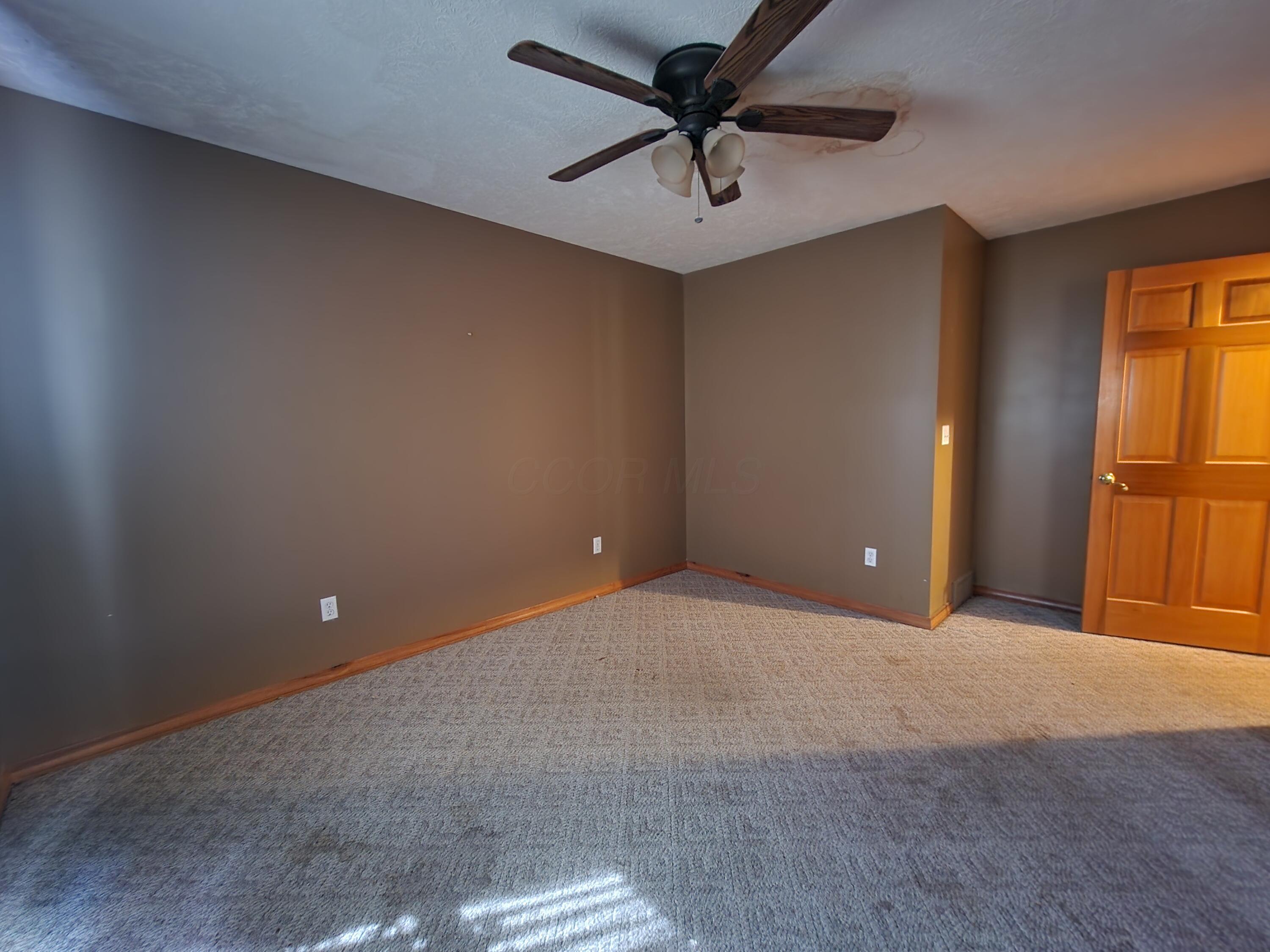 1305 County Road 5 N Property Photo 29