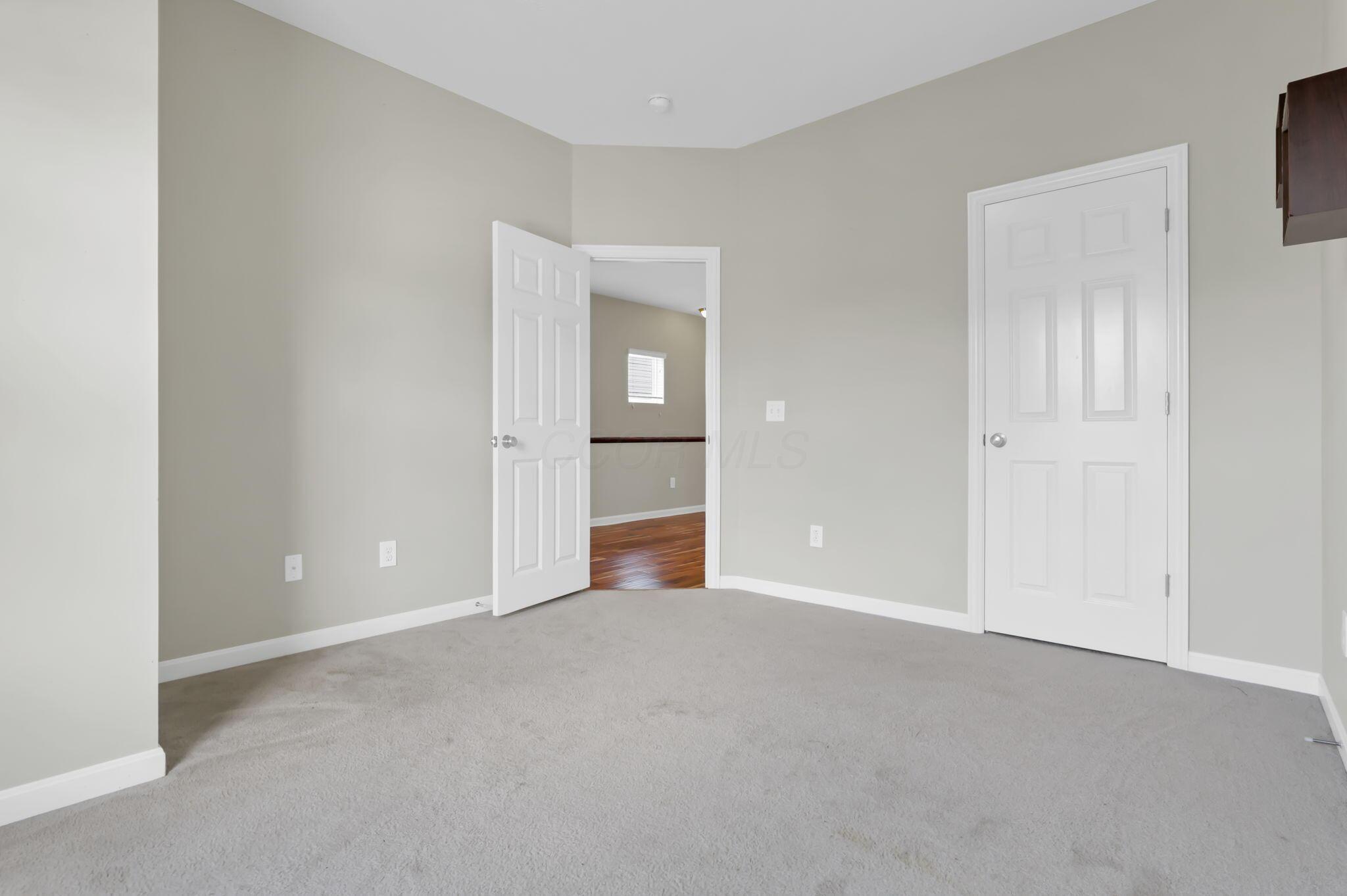 7863 Ashenden Drive Property Photo 29