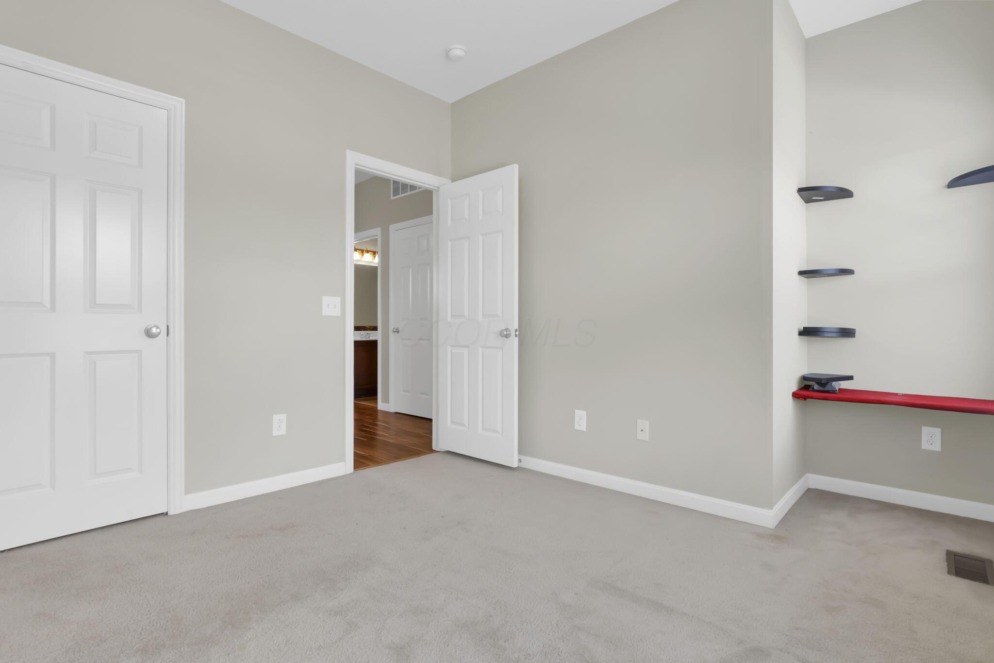 7863 Ashenden Drive Property Photo 31