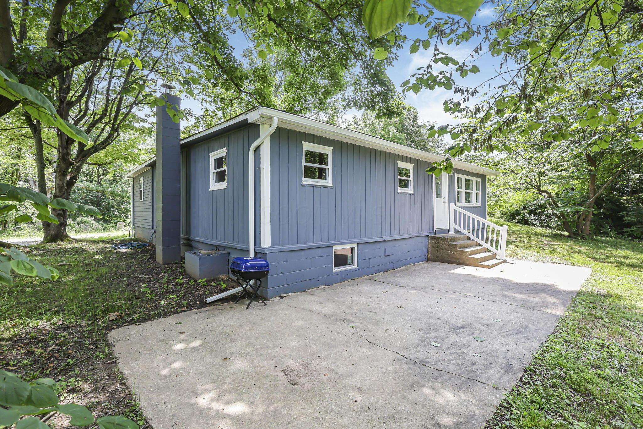 921 Connett Road Property Photo 34