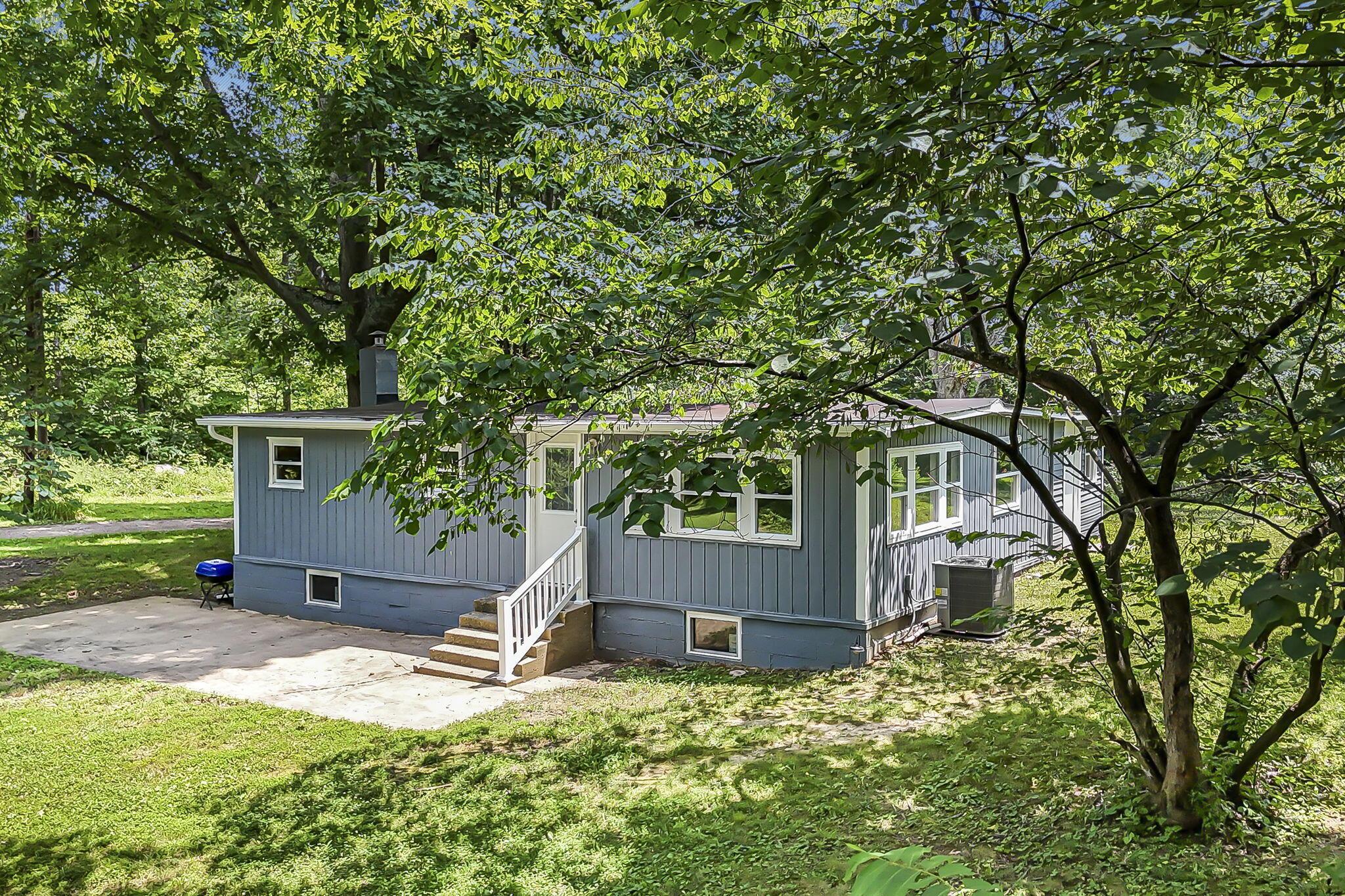 921 Connett Road Property Photo 43
