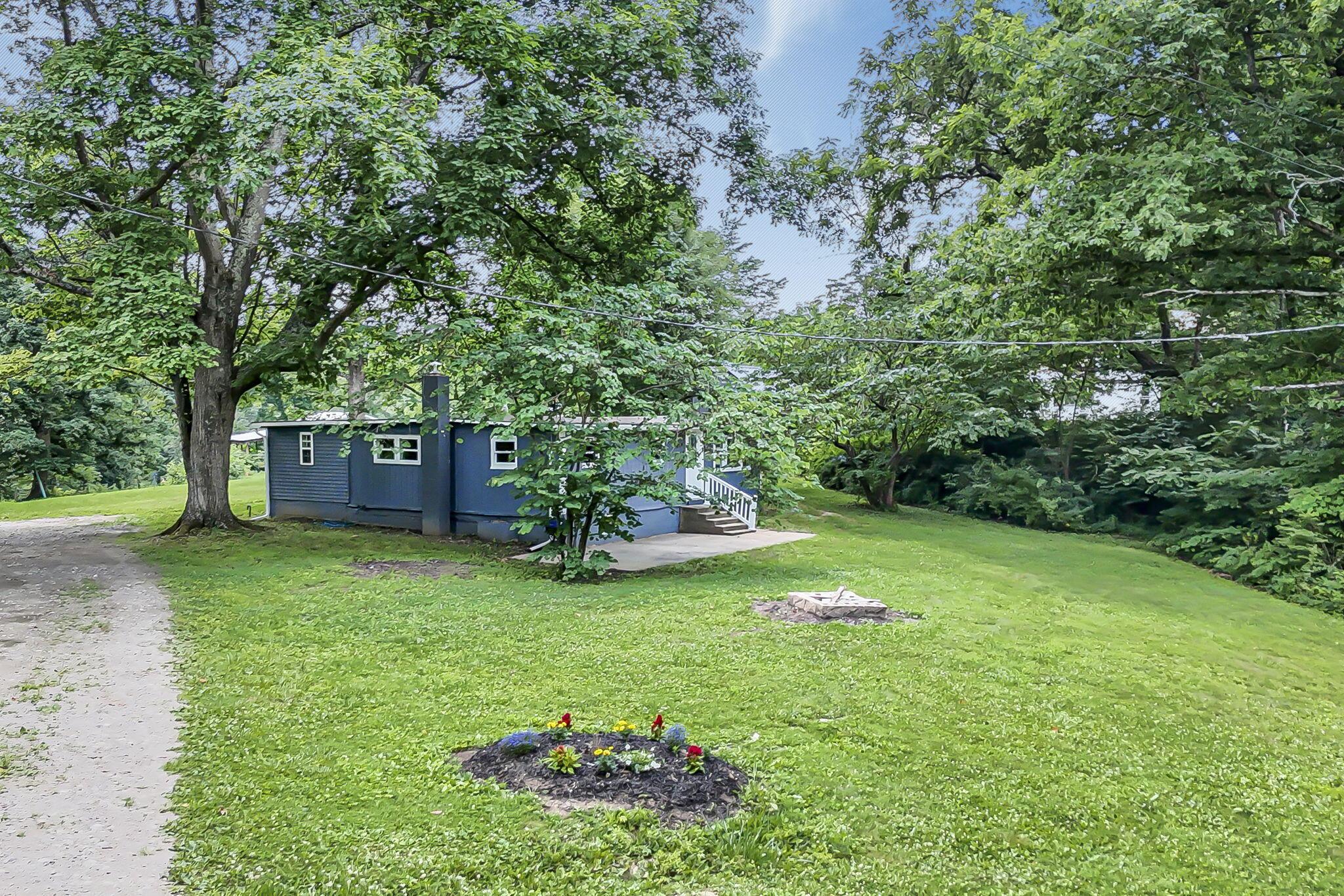 921 Connett Road Property Photo 45