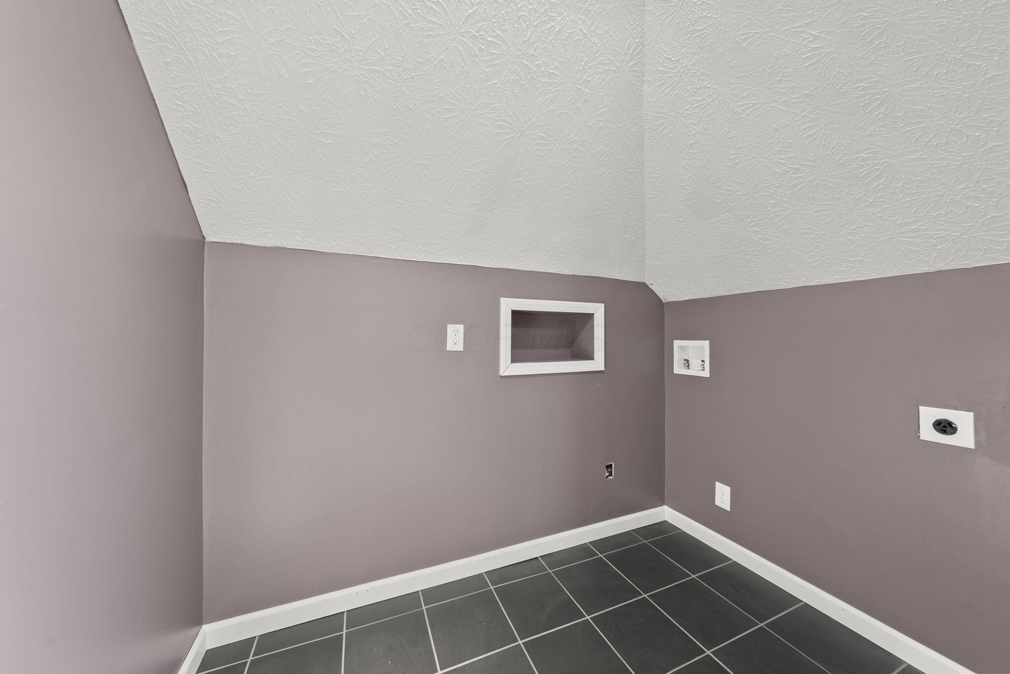 7783 Pembrook Drive Property Photo 39