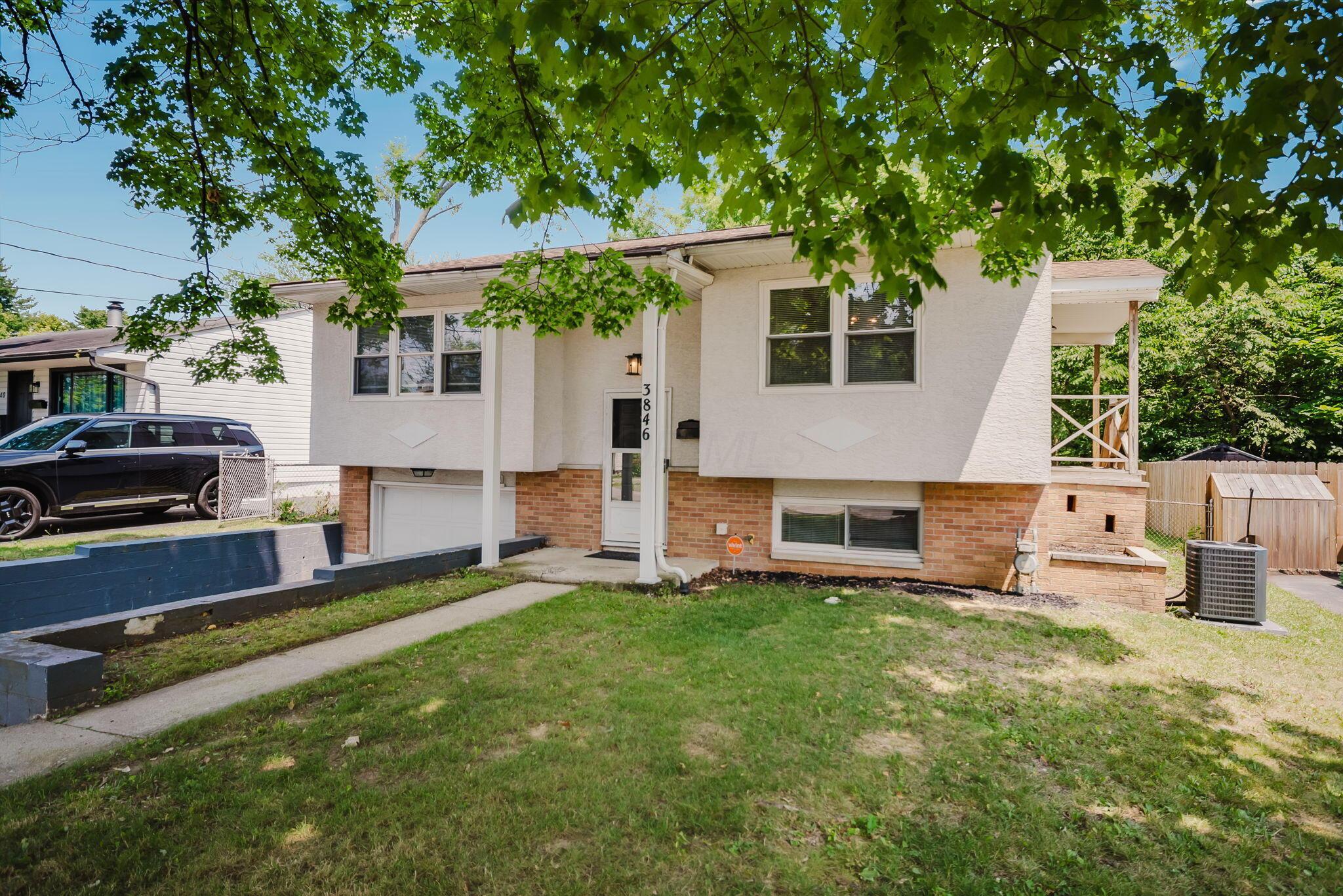3846 Elbern Avenue Property Photo 4