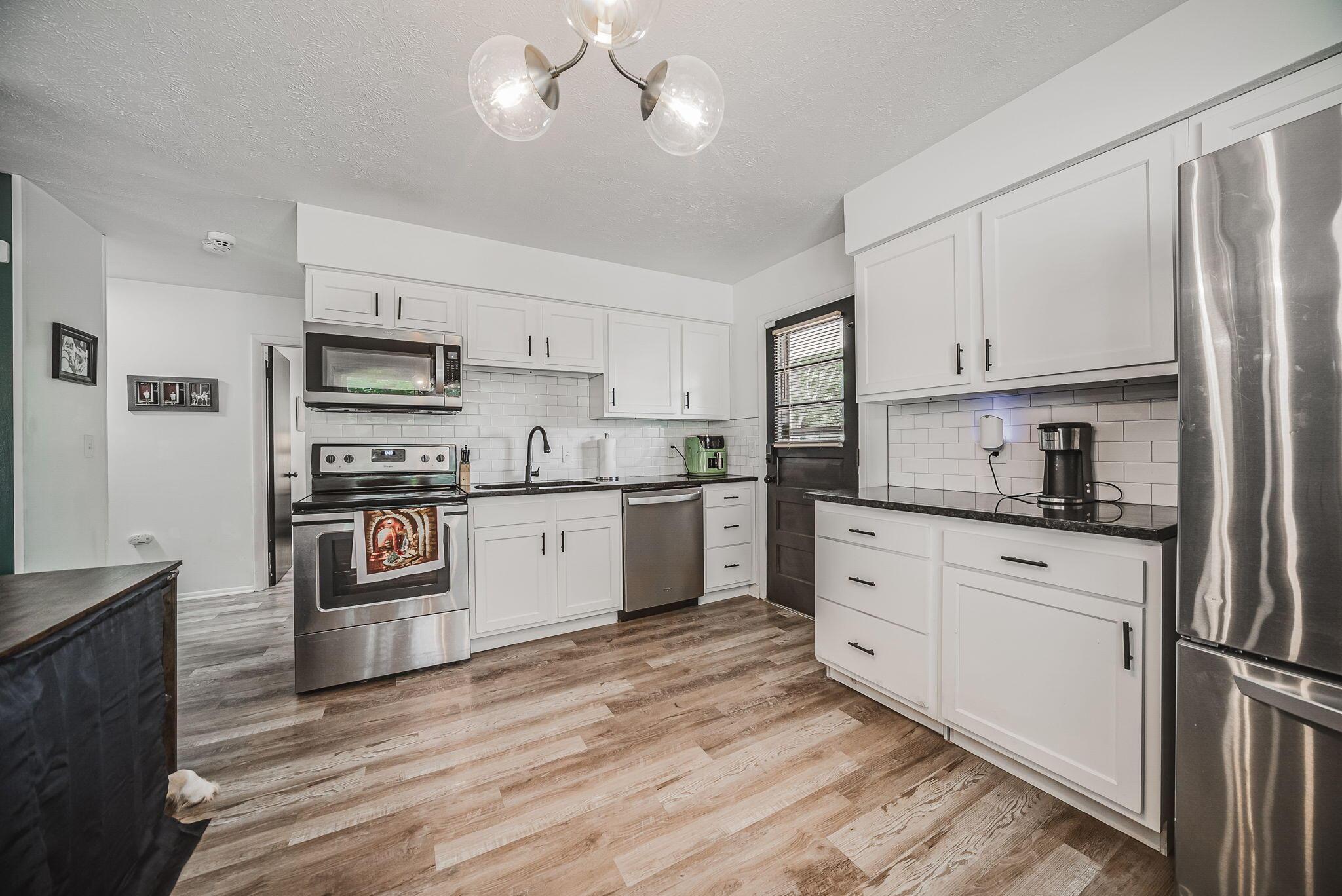 3846 Elbern Avenue Property Photo 12