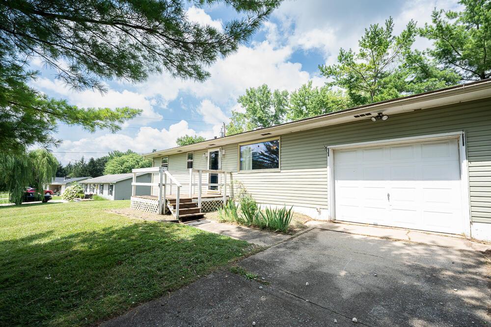 465 Vernon Drive Property Photo 4