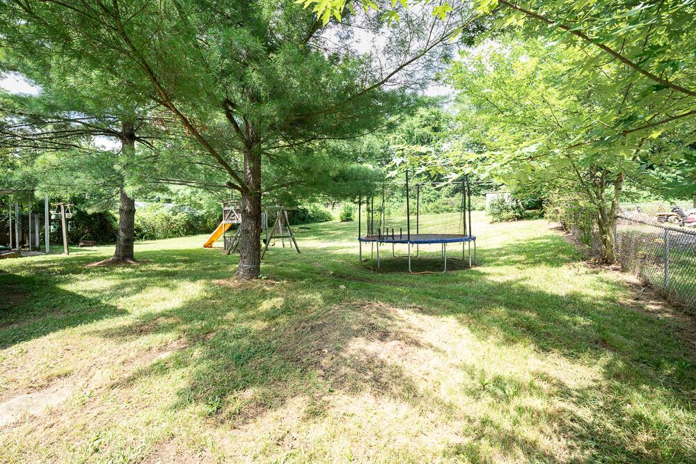 465 Vernon Drive Property Photo 9