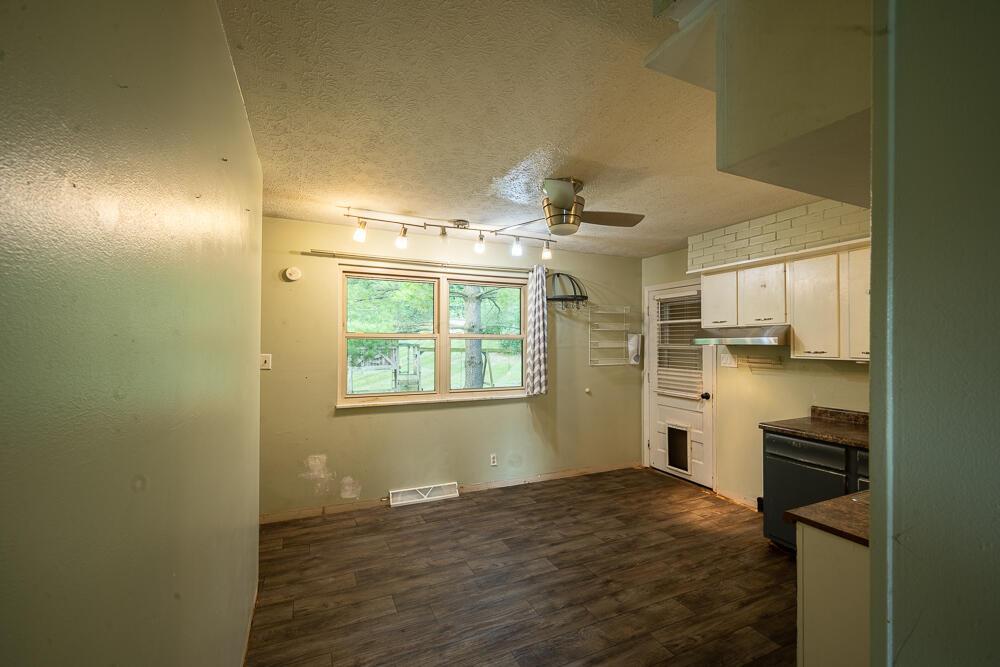 465 Vernon Drive Property Photo 29