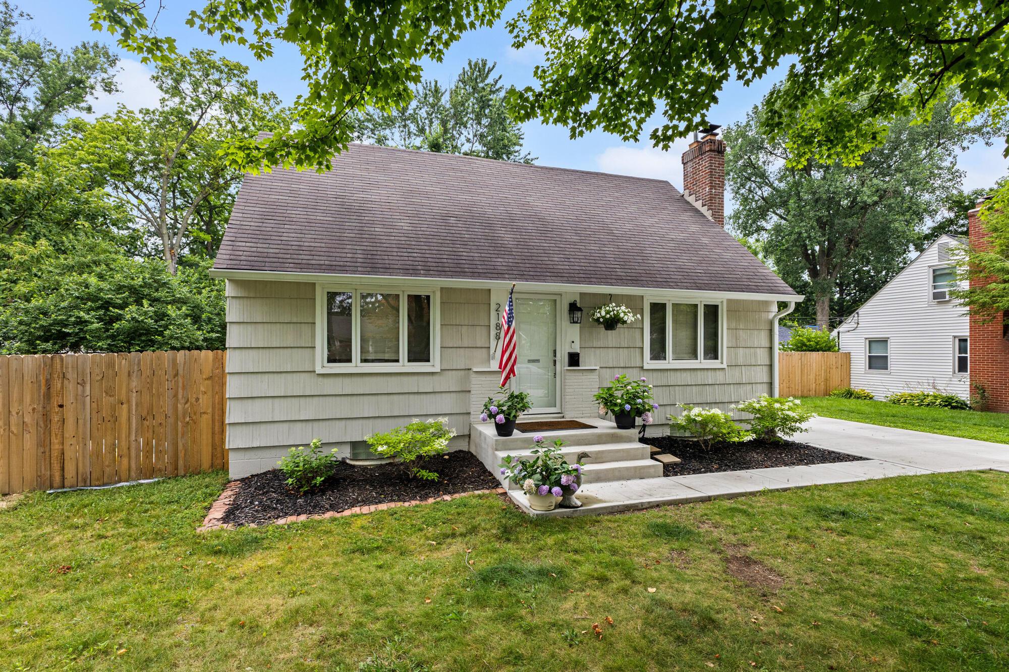 2188 Bristol Road Property Photo 2