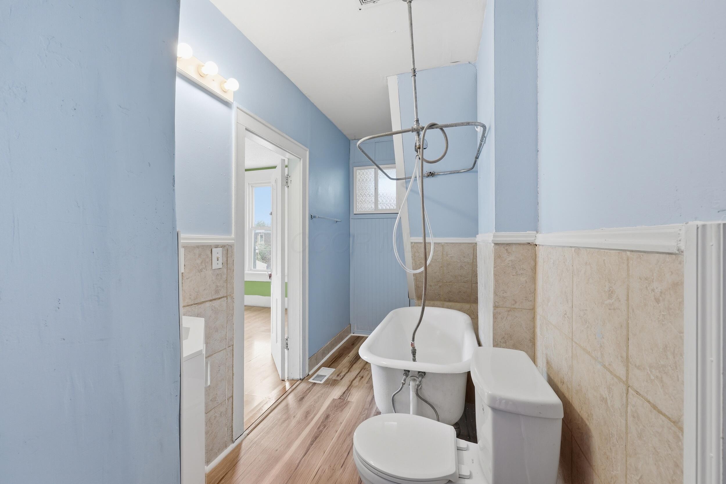 62-64 E Welch Avenue Property Photo 15
