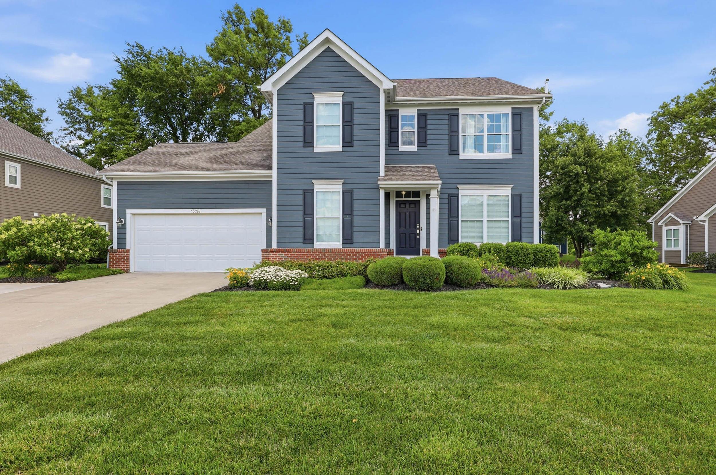 13328 White Cross Drive Nw Property Photo 1