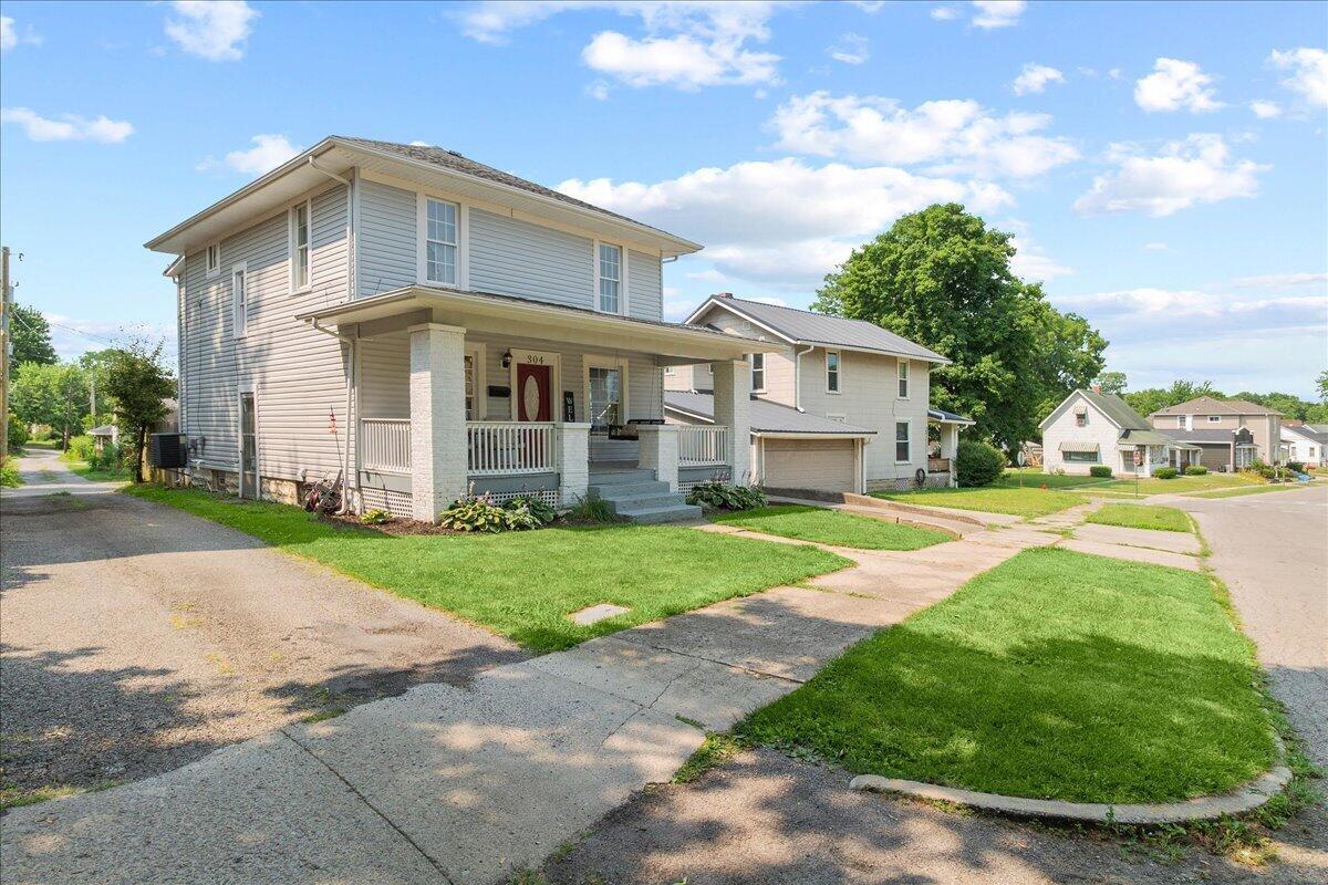 304 E Williams Avenue Property Photo 2