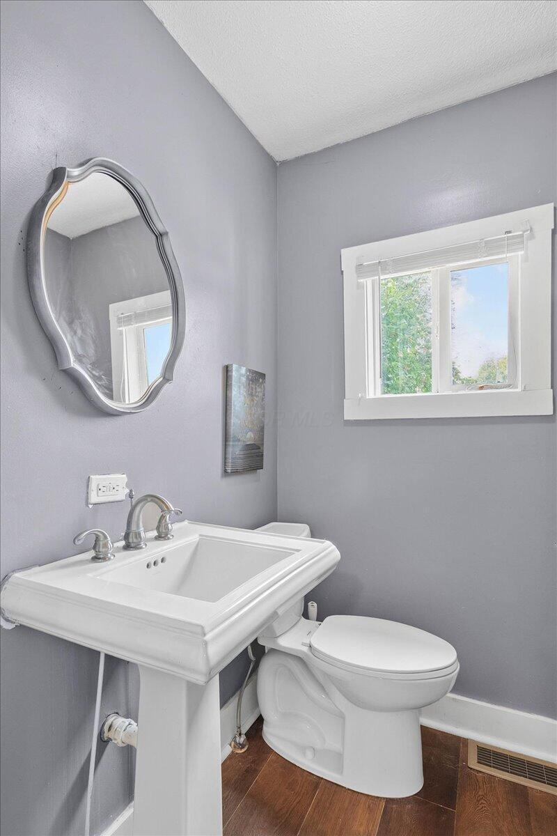 304 E Williams Avenue Property Photo 22