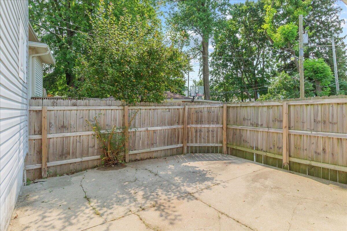 304 E Williams Avenue Property Photo 39