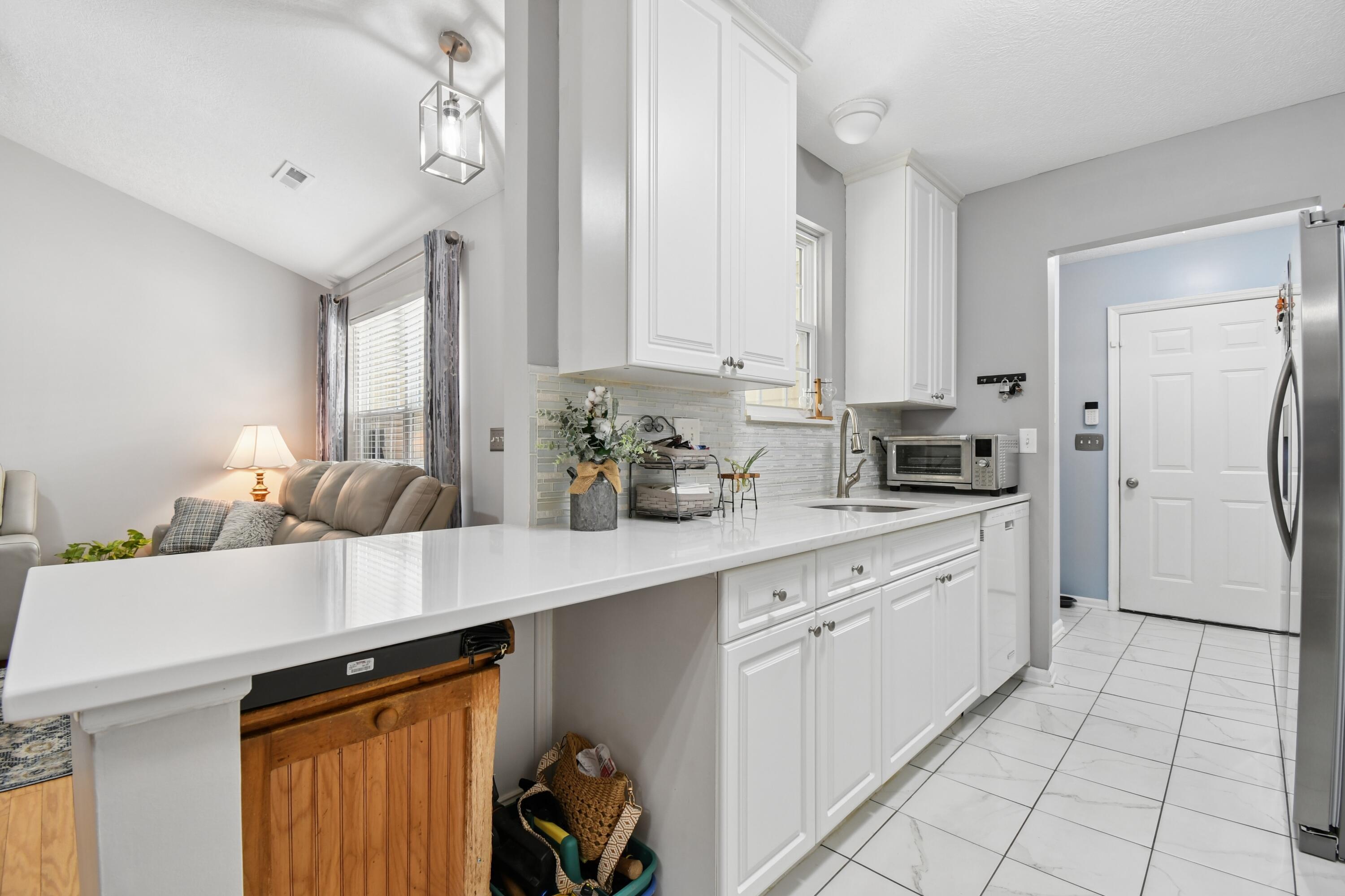 709 Kildow Court Property Photo 9