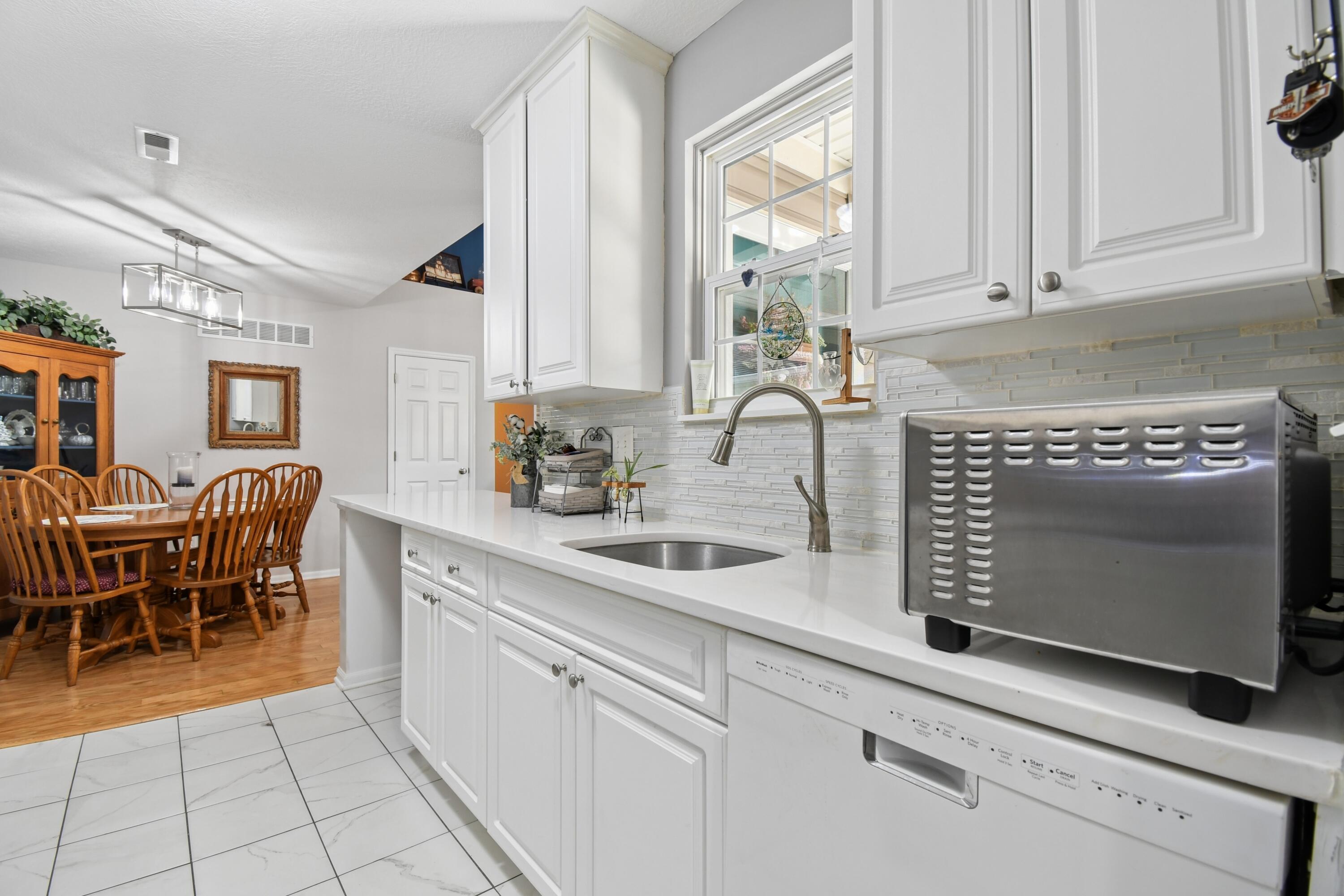709 Kildow Court Property Photo 10