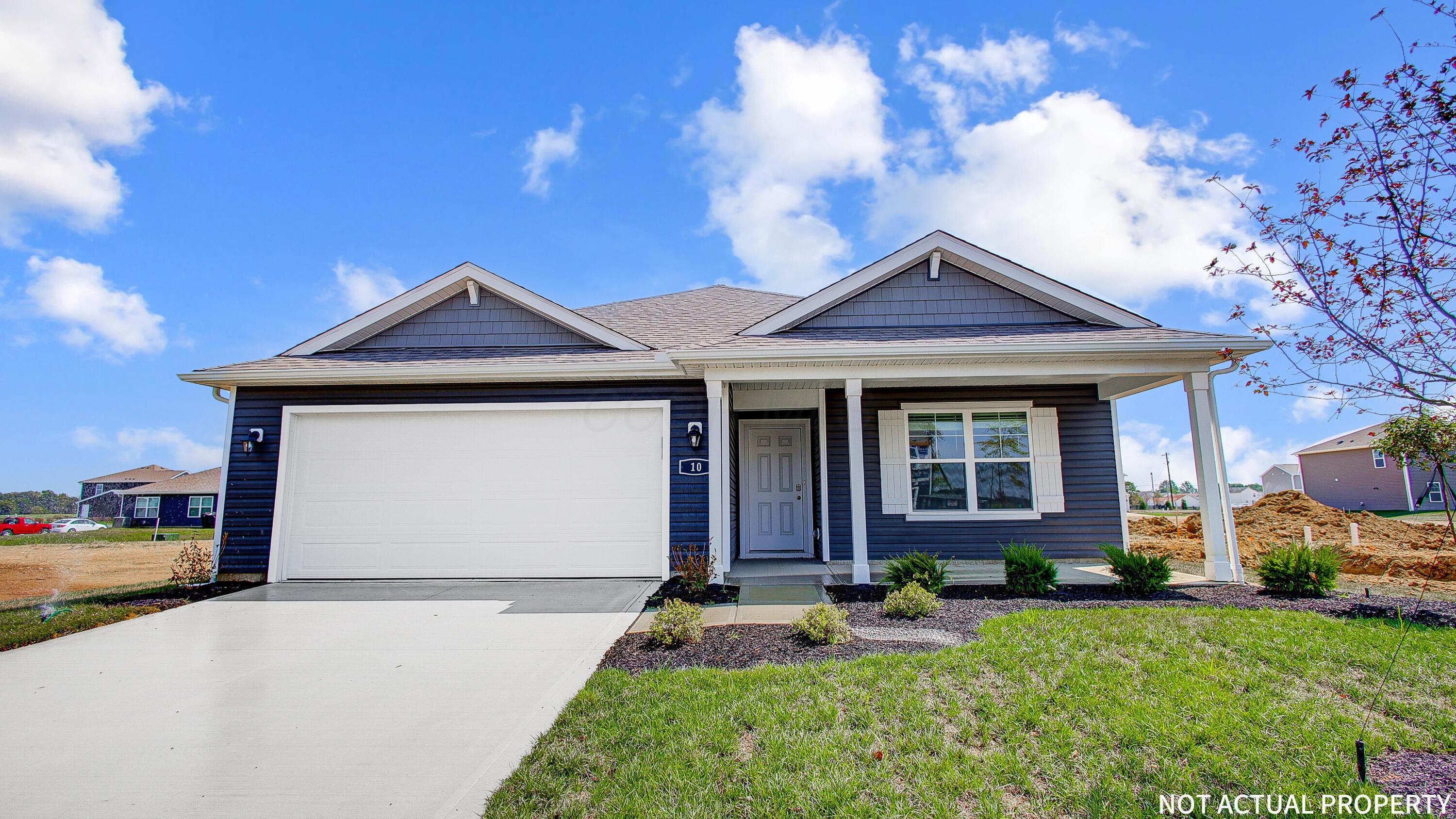 1137 Sherwood Loop Property Photo 1
