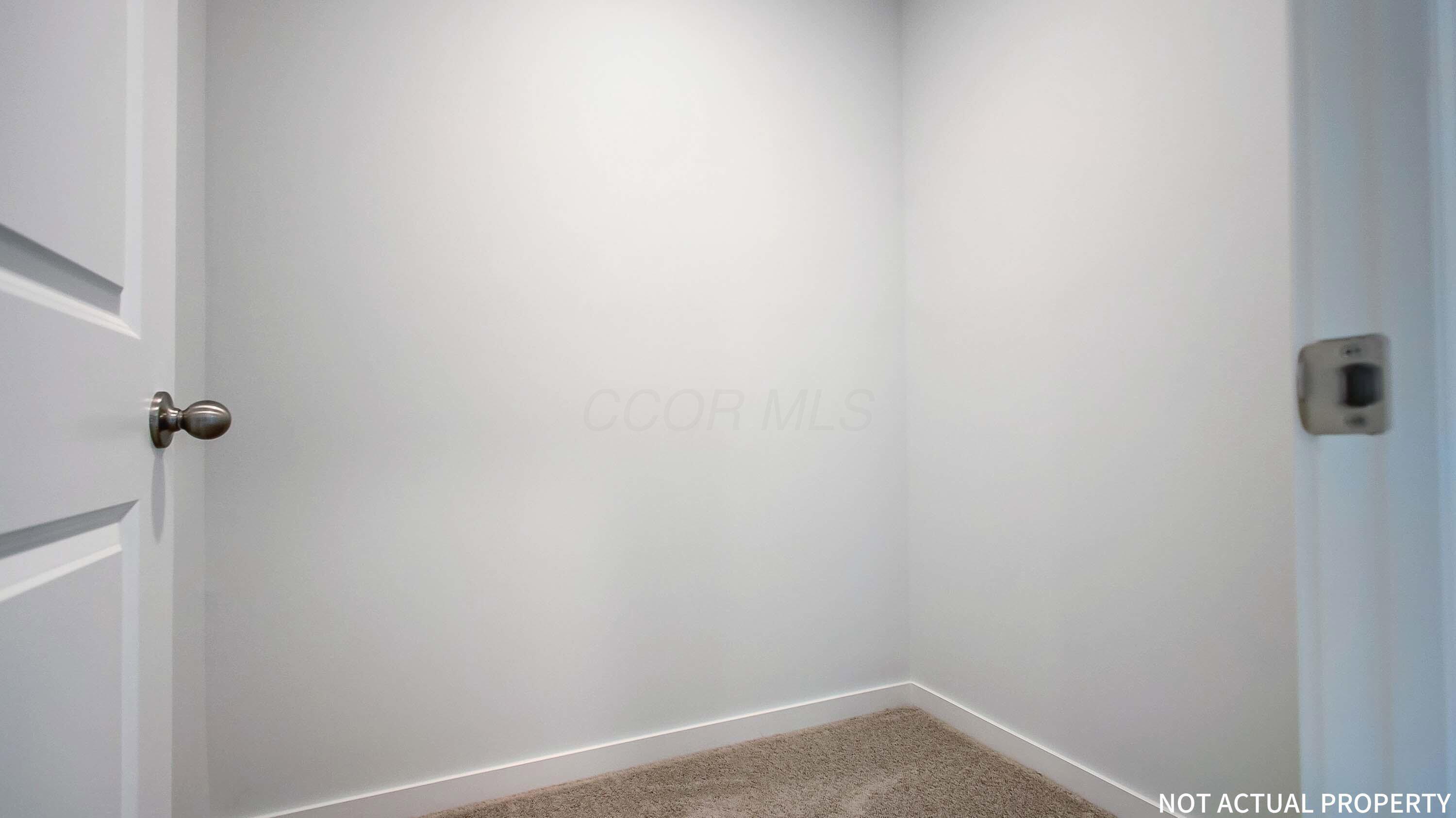 1145 Sherwood Loop Property Photo 35