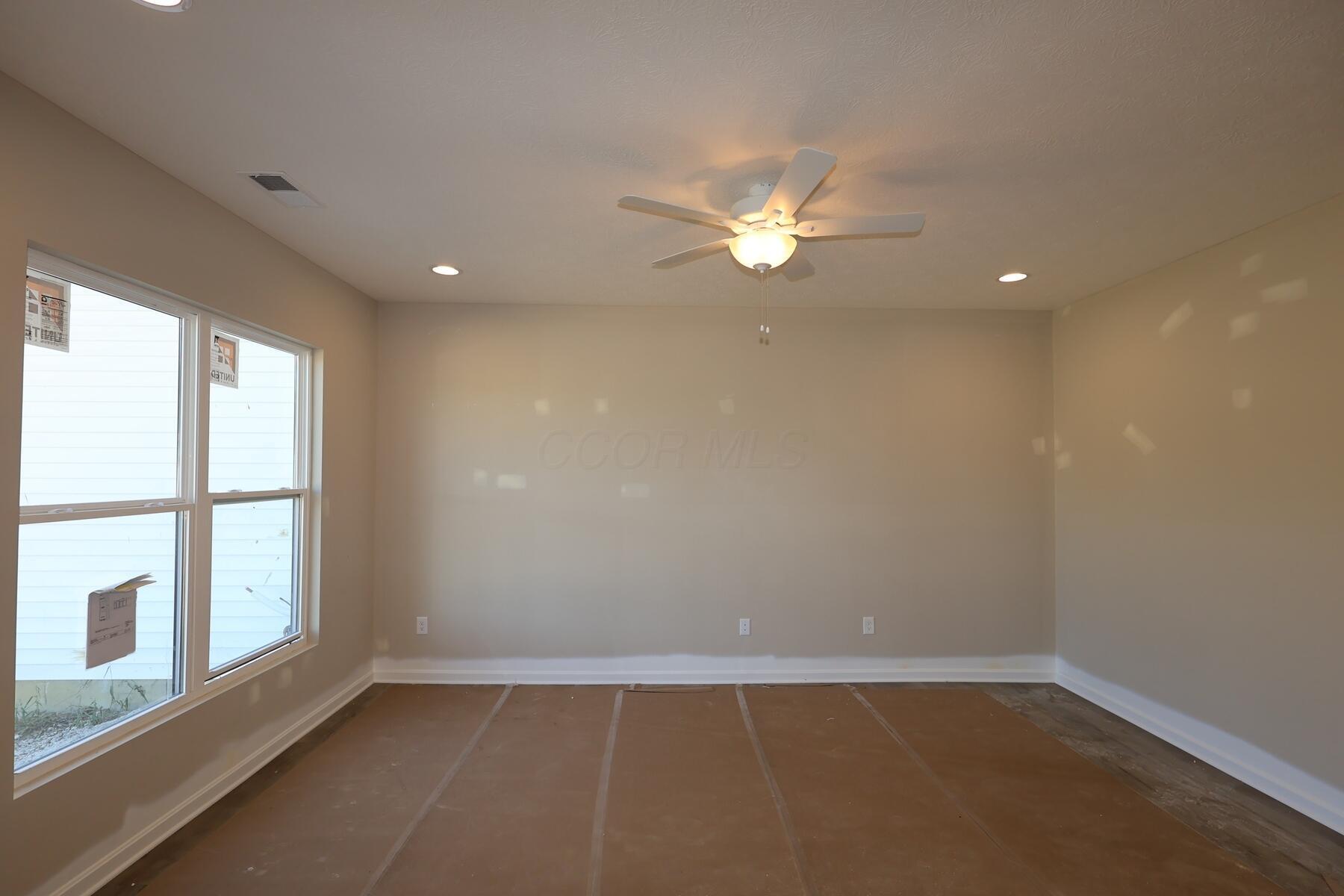 5717 Dutch Lane Property Photo 4