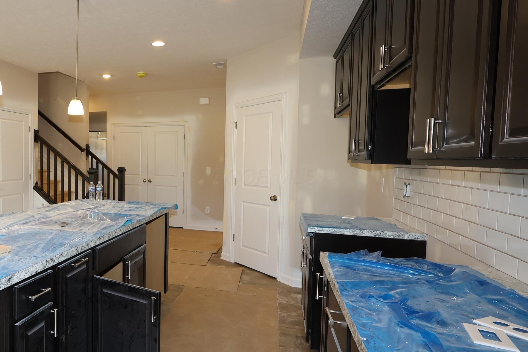 5717 Dutch Lane Property Photo 8