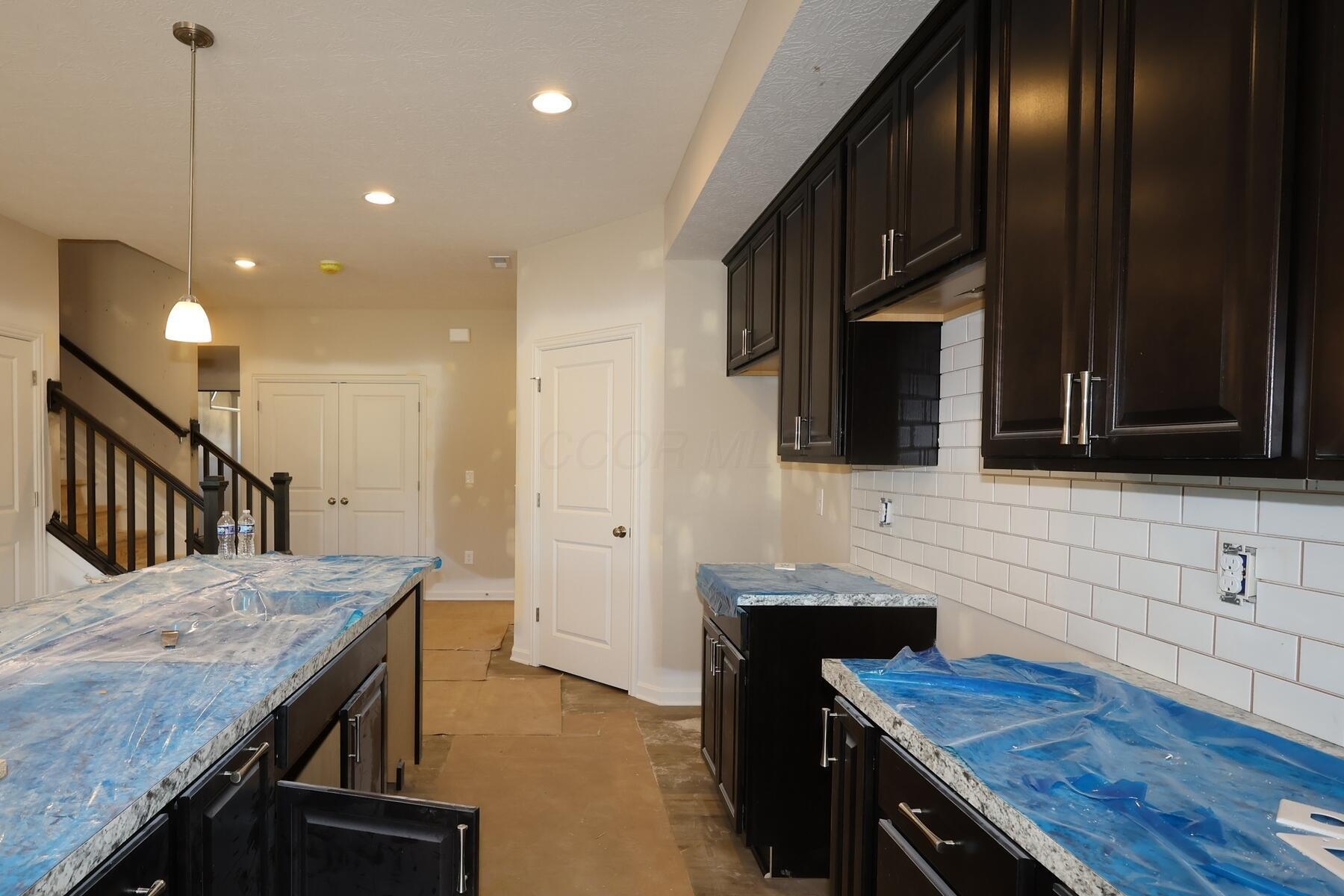 5717 Dutch Lane Property Photo 10
