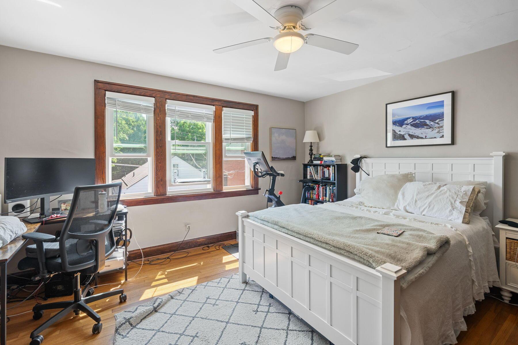 863-865 Beech Street Property Photo 12