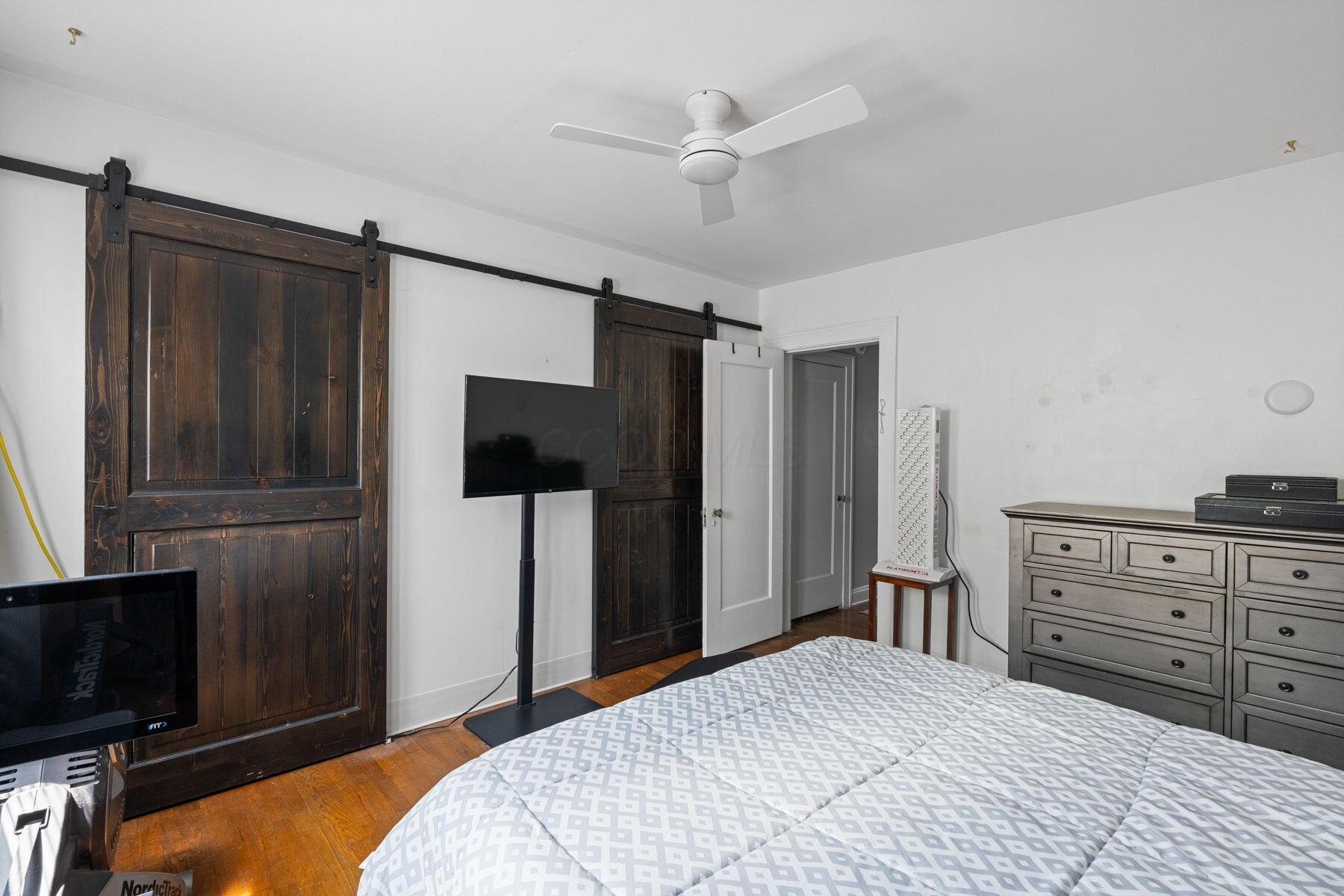 863-865 Beech Street Property Photo 31