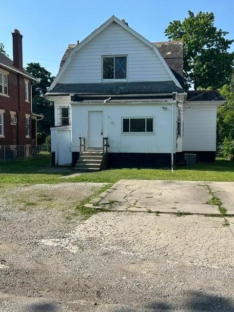 312 E 16th Avenue Property Photo 16