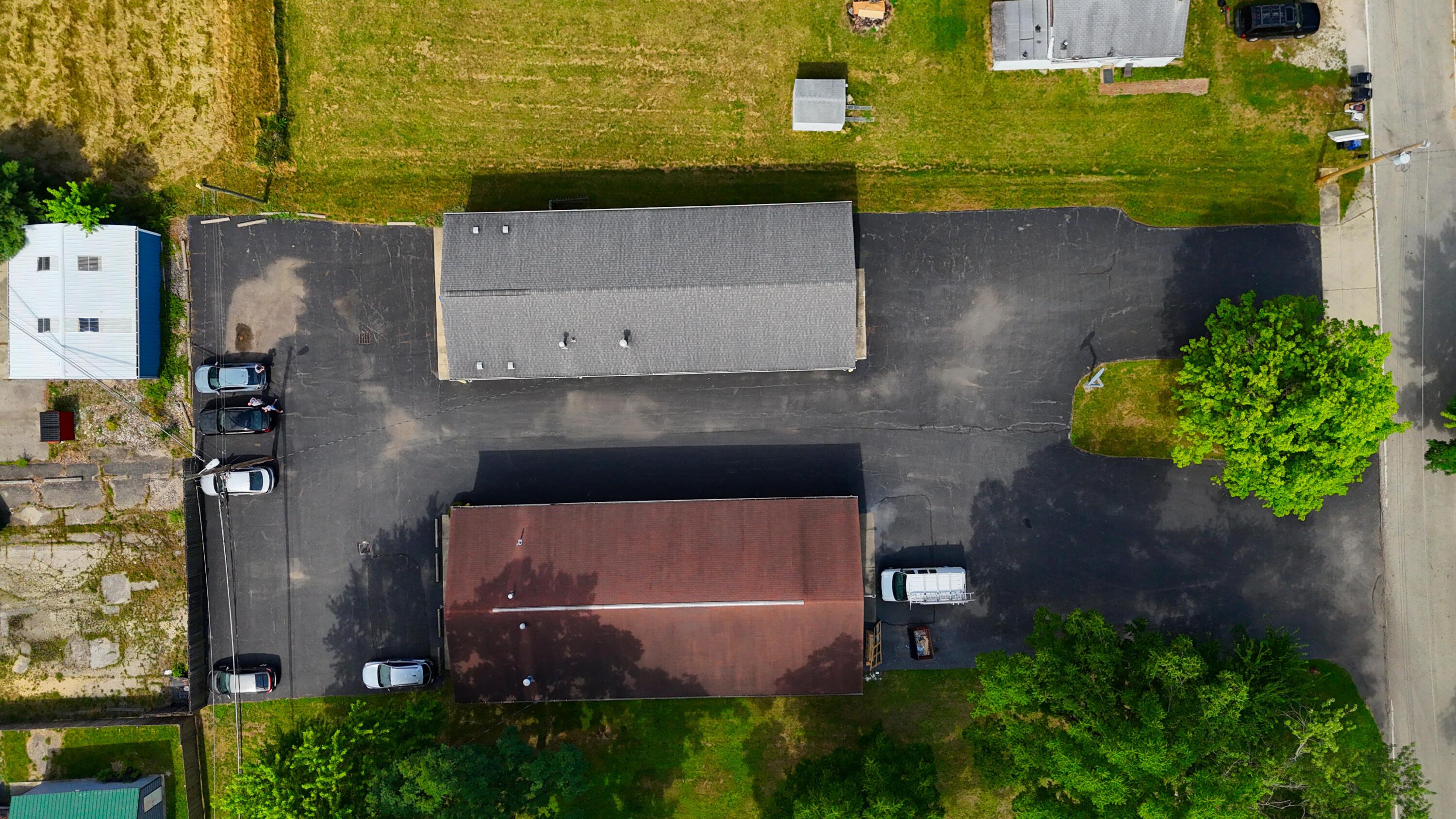 6005 Radekin Road Property Photo 8