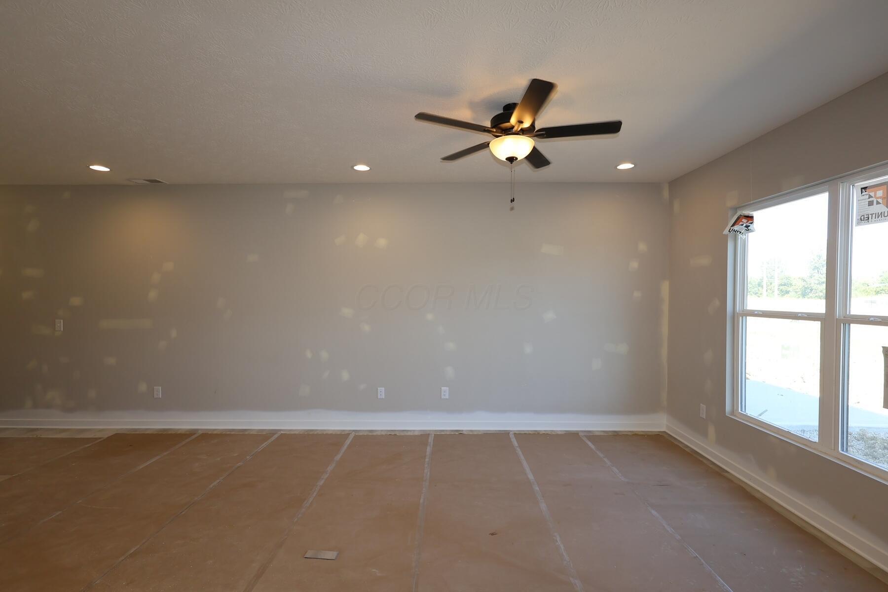 5709 Dutch Lane Property Photo 4