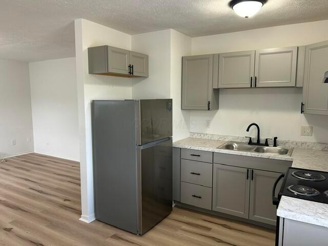 270 Everett Avenue Property Photo 5