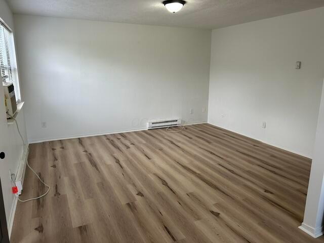 270 Everett Avenue Property Photo 7
